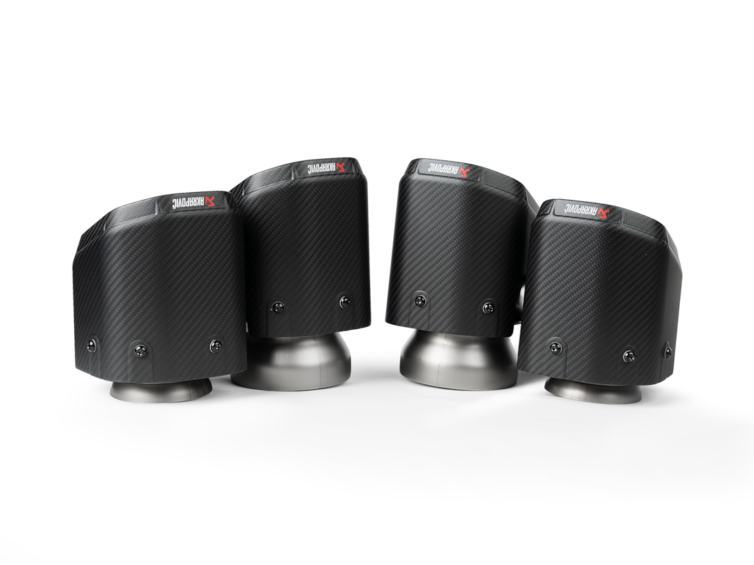 BMW M5 (G90 / G99) | Akrapovic | Tail Pipe Set (Carbon) Hexagonal