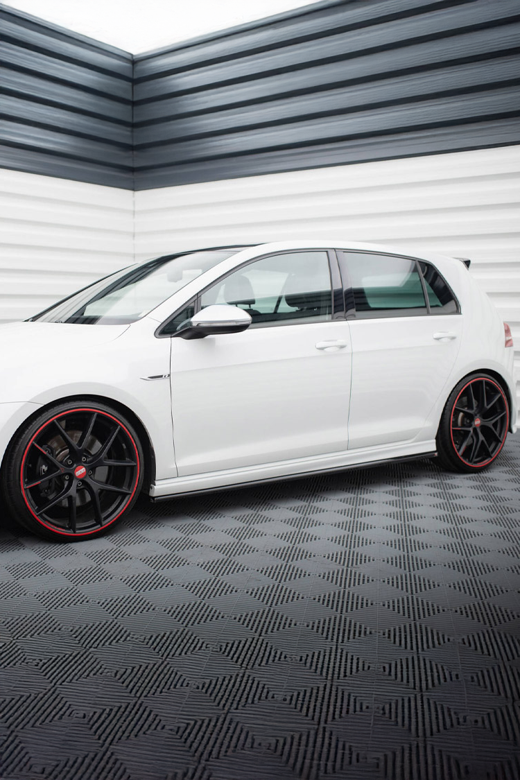 Golf R MK7 Maxton Design Side Skirts