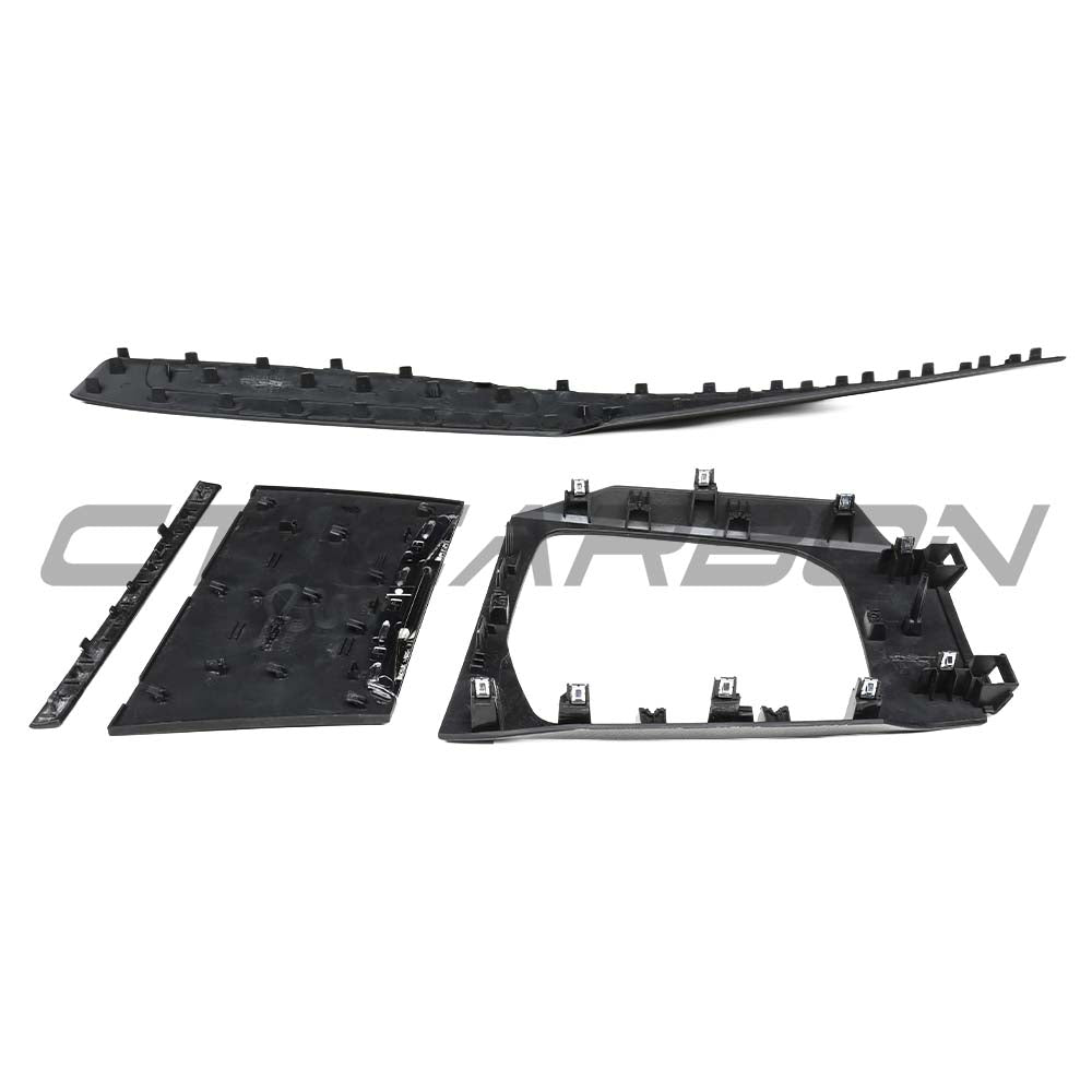 BMW GXX 2022-2024 CARBON FIBRE CENTER CONSOLE TRIM - RHD