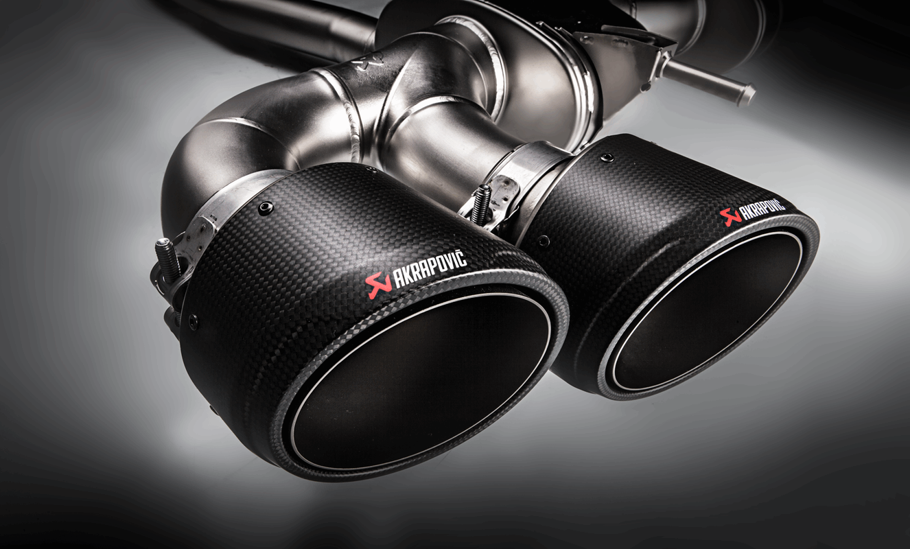 Nissan GT-R (R35) | Akrapovic | Evolution Race Line (Titanium)