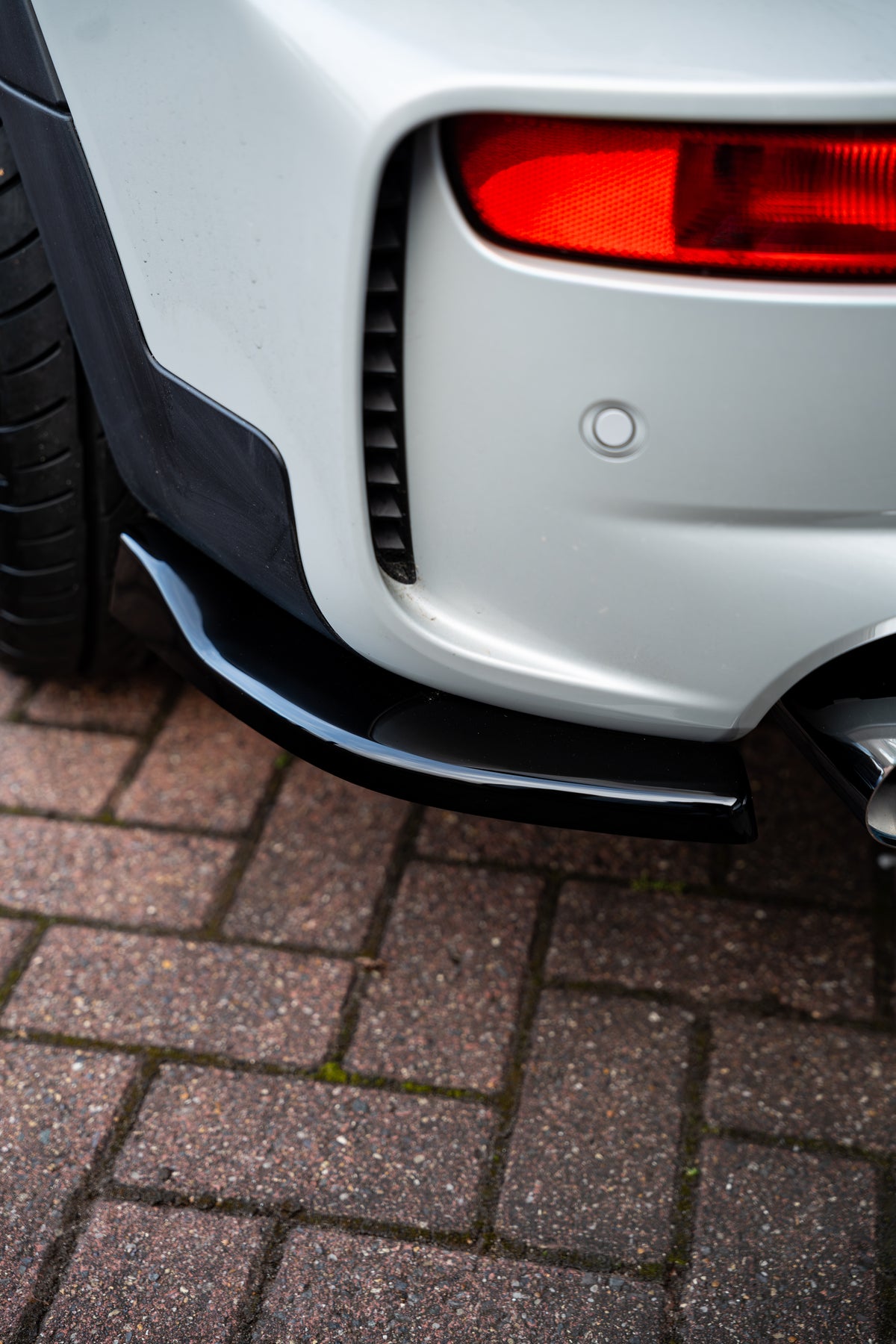 Mini F54 Clubman JCW 306 Maxton Design Rear Side Splitters