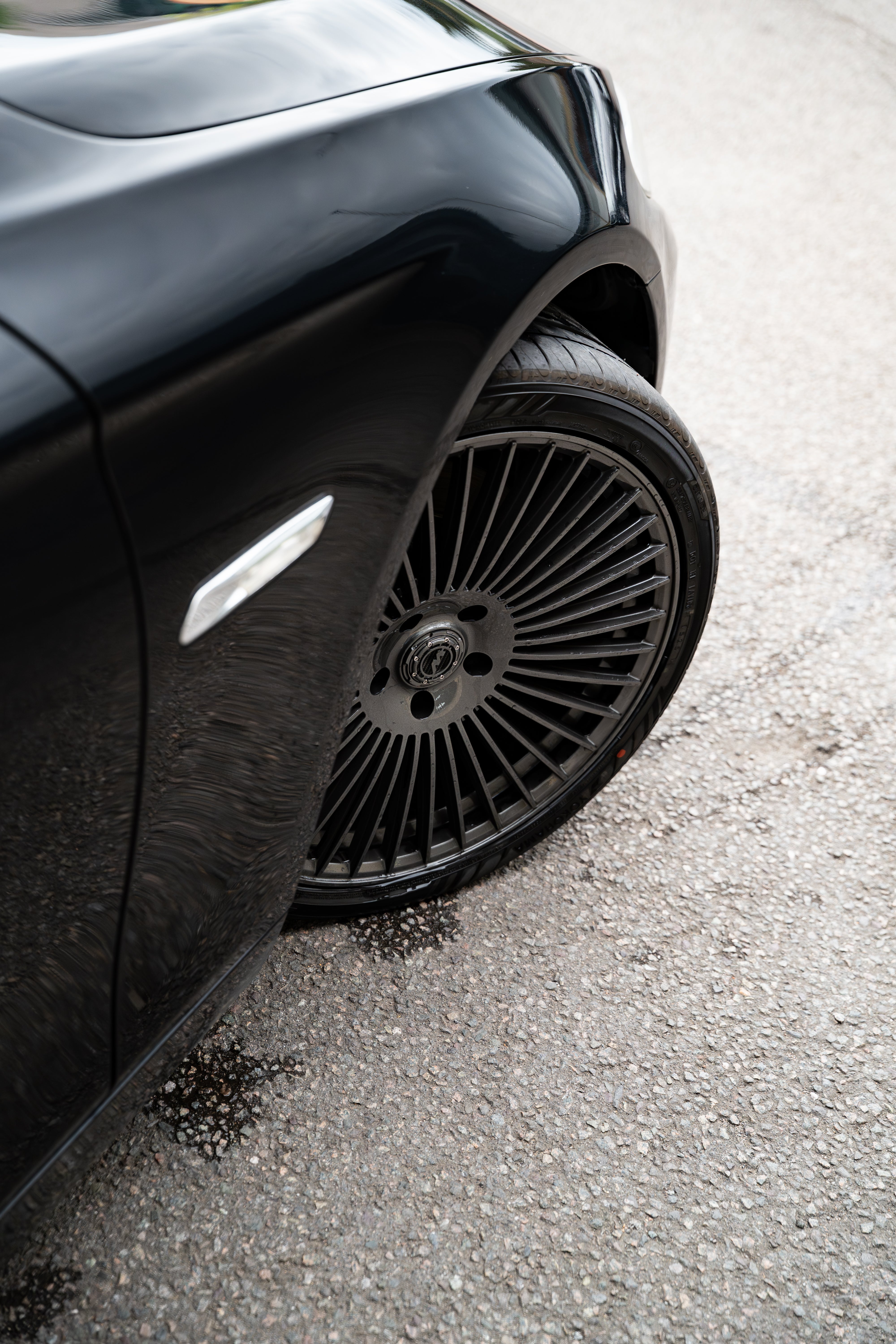 BMW 5 Series F10 M-W5 20" Carbon Grey Motech Wheel