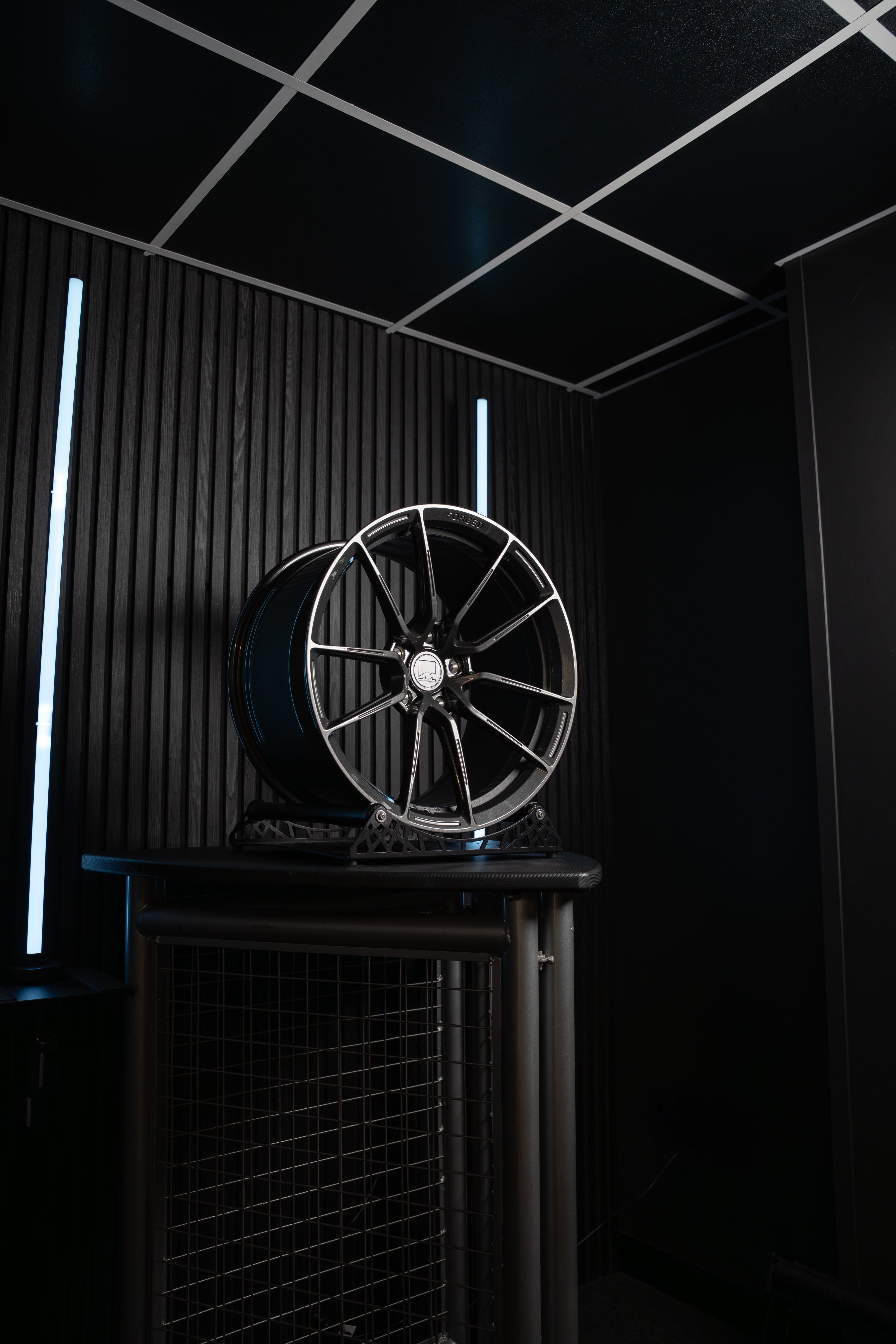 M2 F87 M-W4 19" Carbon Grey Forged Wheels