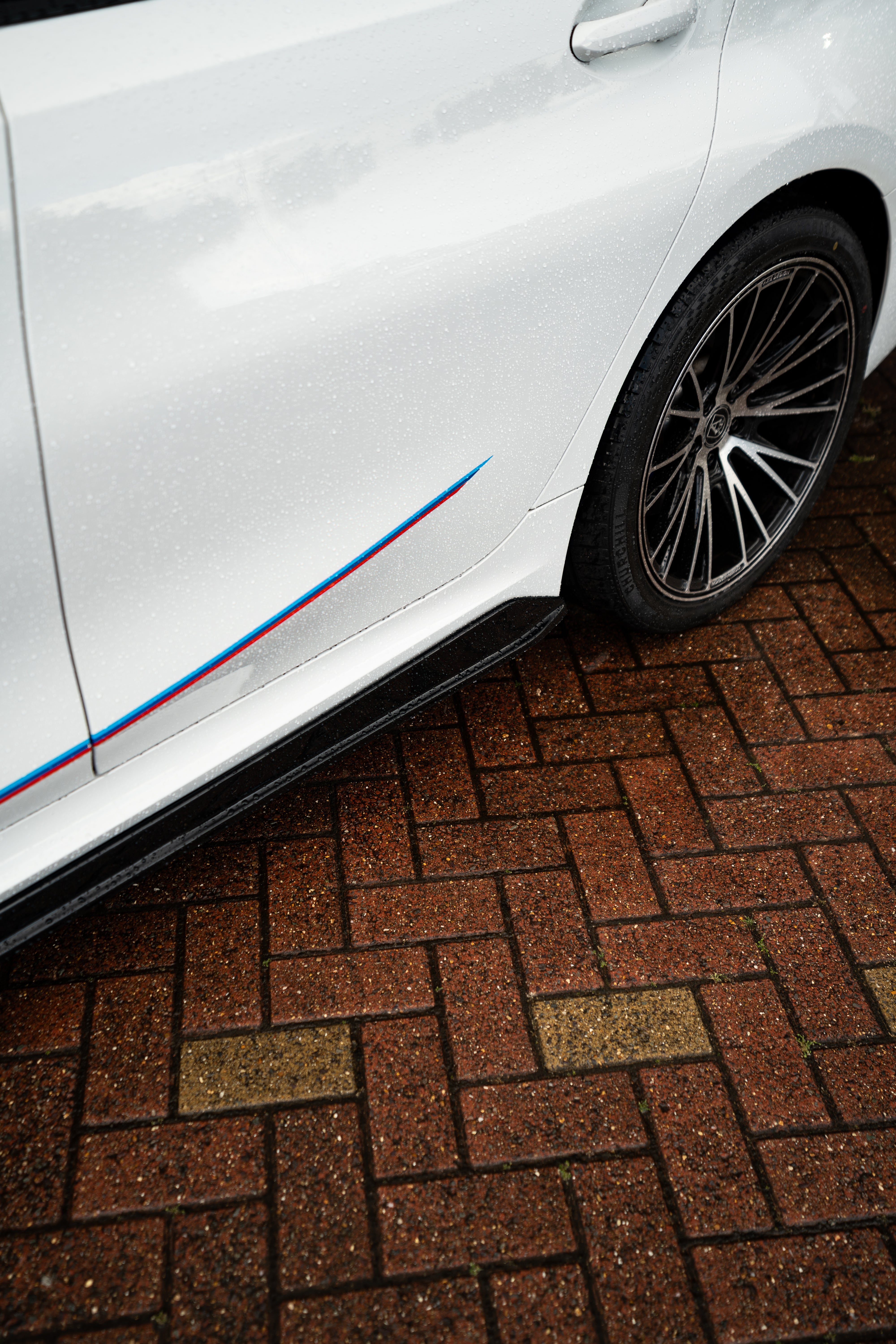 APEX BMW G20/G21 3 Series Pre LCI Side Skirts