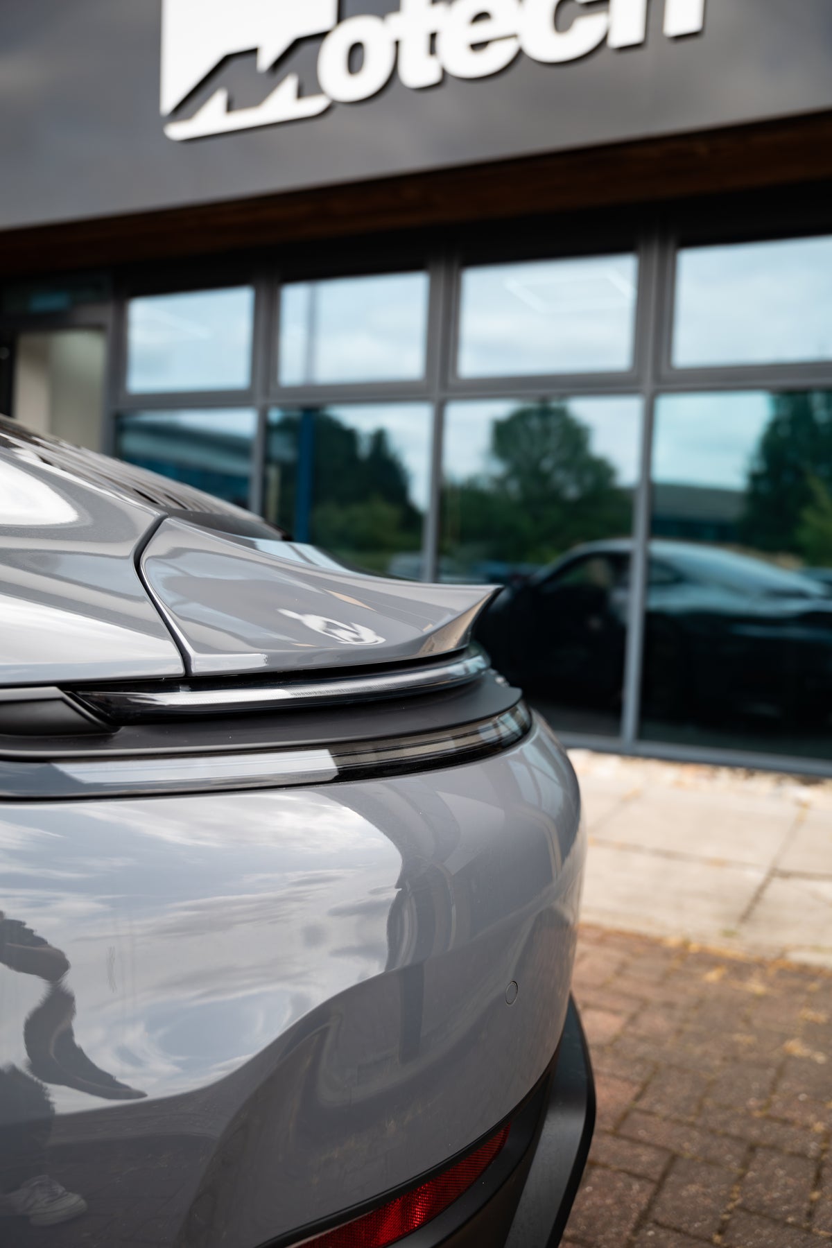 Porsche 992 Carrera / Carrera S Dissident Carbon Ducktail Spoiler