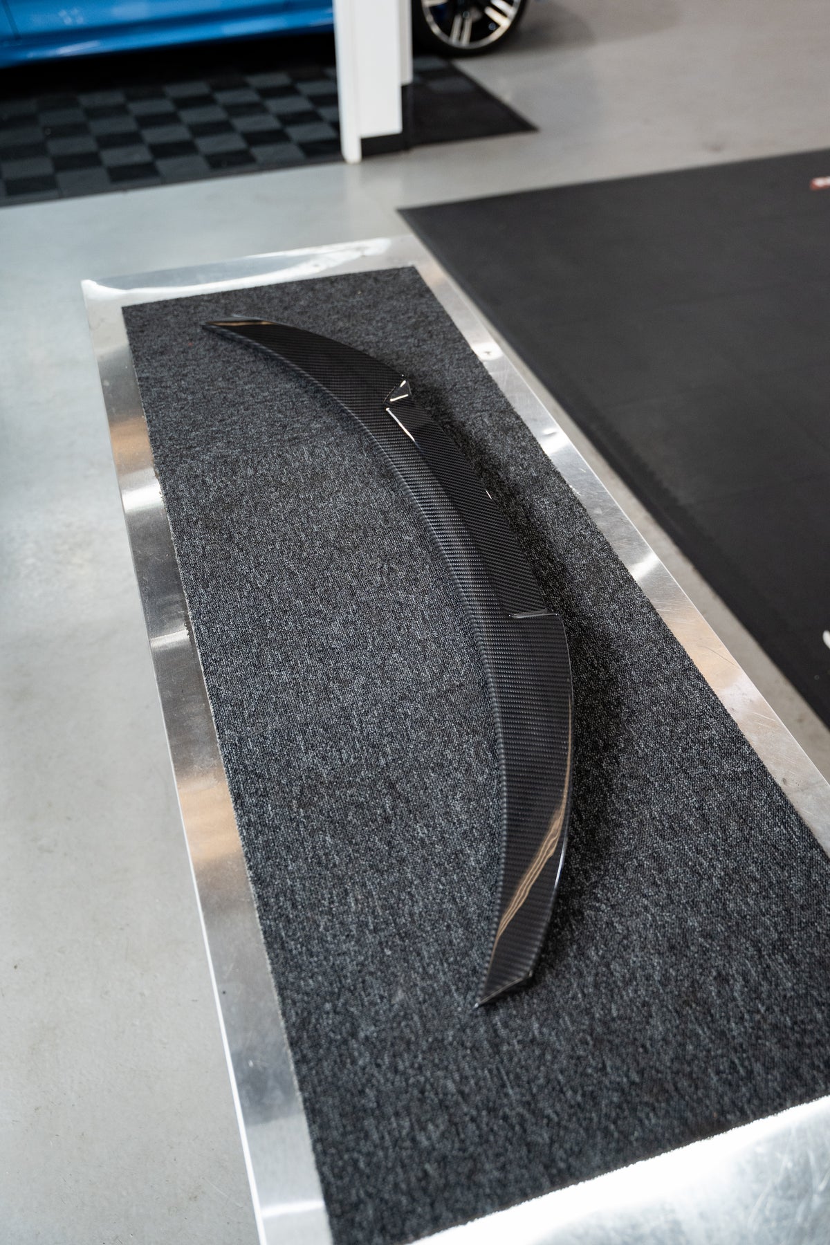 F30 F80 Carbon CS Style rear spoiler