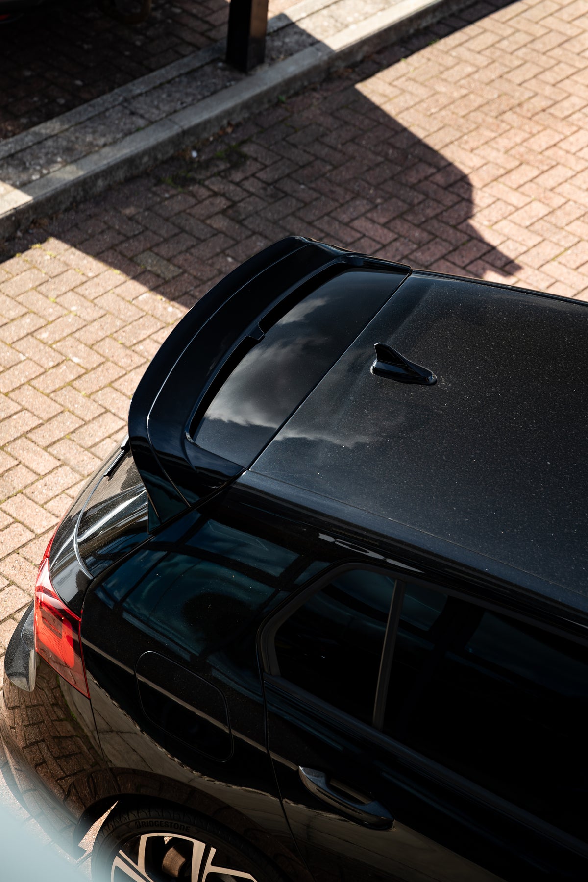 VW GOLF MK8 GTI/R 2020+ GLOSS BLACK SPOILER