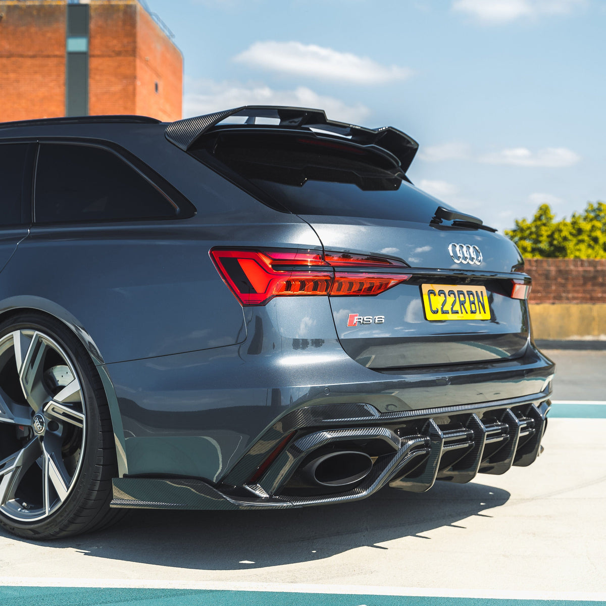 AUDI RS6 C8 AVANT FULL CARBON FIBRE KIT V1 - CT DESIGN