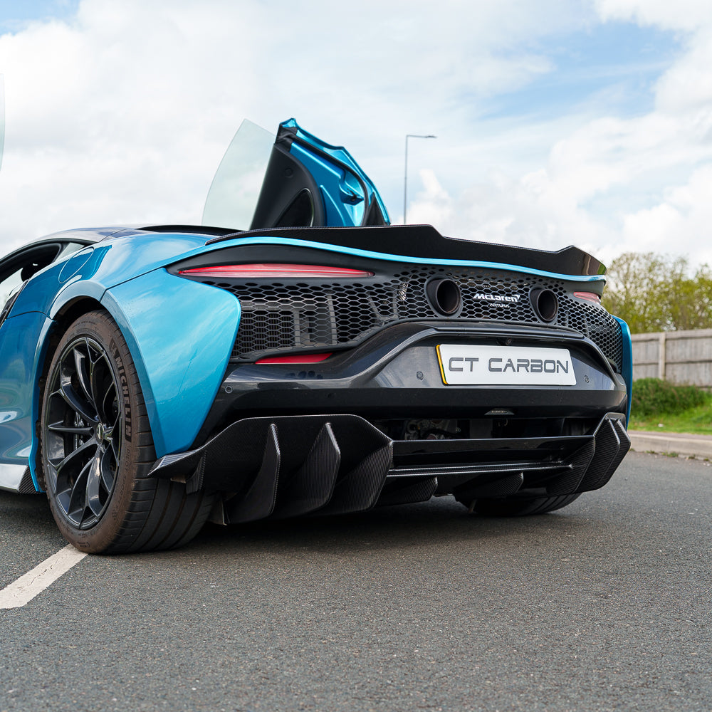 MCLAREN ARTURA FULL CARBON FIBRE KIT - V2 - CT DESIGN