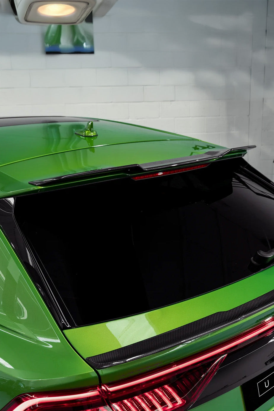 Audi RSQ8 Pre-LCI Carbon Urban Upper Rear Spoiler