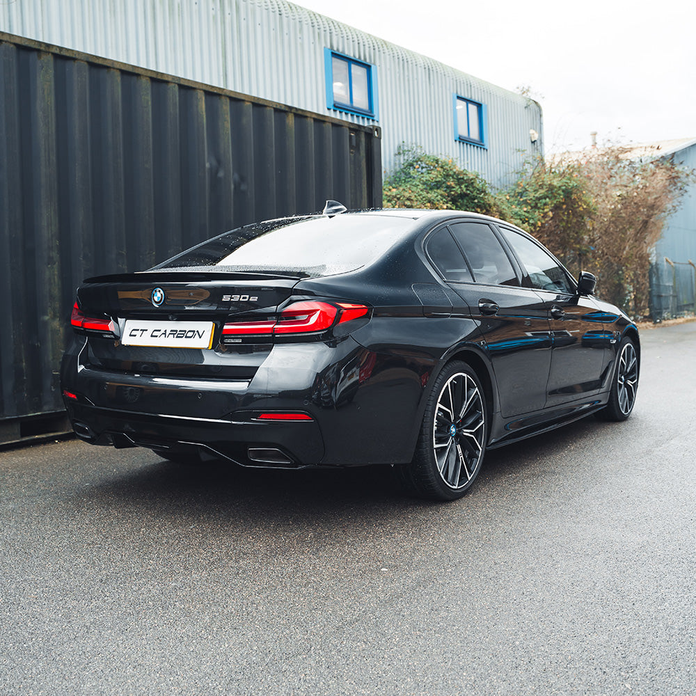 BMW 5 SERIES G30 LCI 2021+ GLOSS BLACK KIT - V4