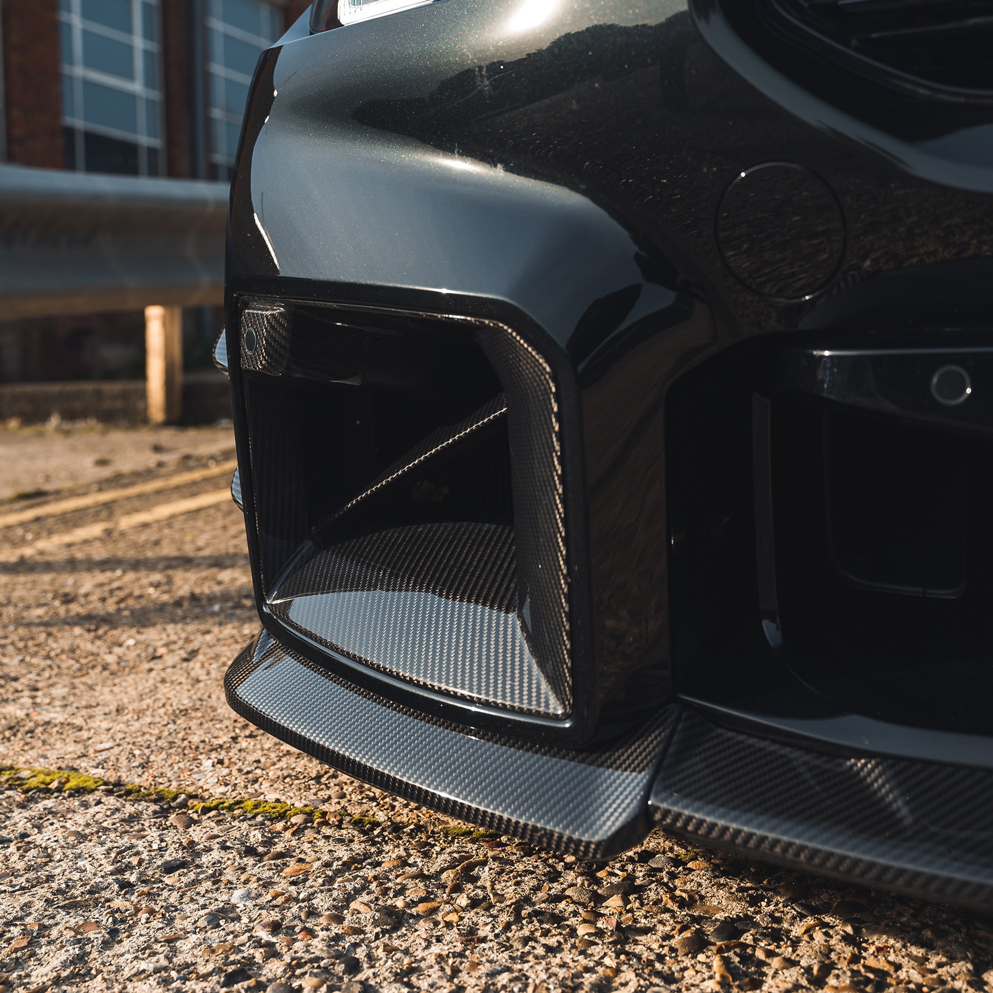 BMW G87 M2 CARBON FIBRE FRONT DUCTS - V1
