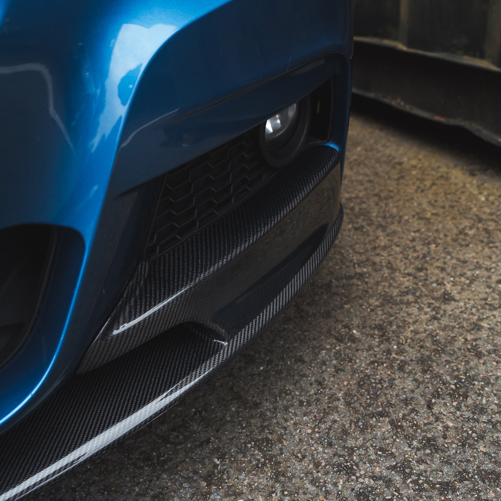 BMW F30 3 SERIES SALOON FULL CARBON FIBRE KIT V1