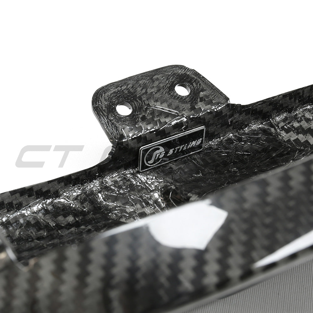 BMW X5 G05 2019+ CARBON FIBRE MIDDLE DIFFUSER