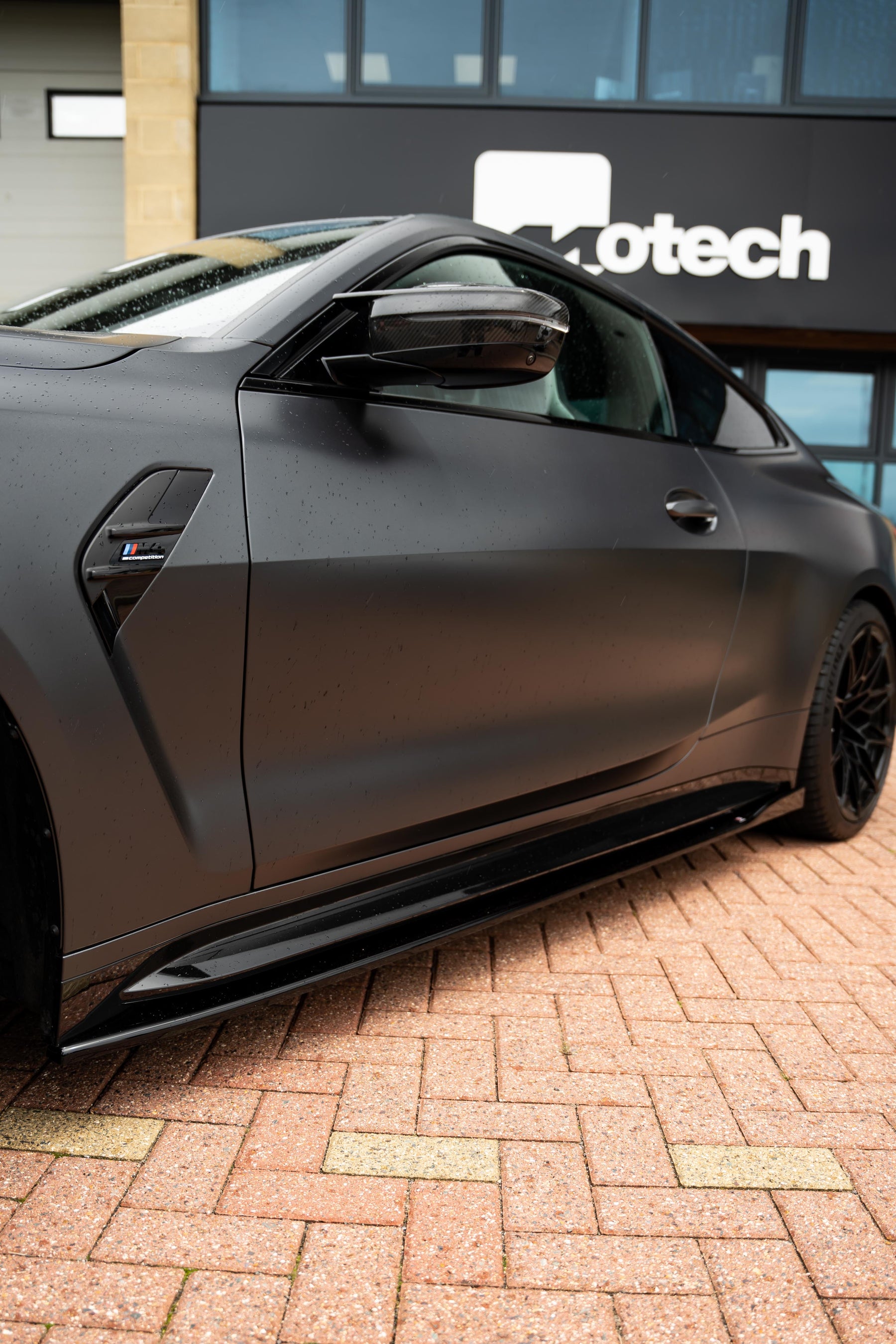 BMW M4 G82 Maxton Design Side Skirts