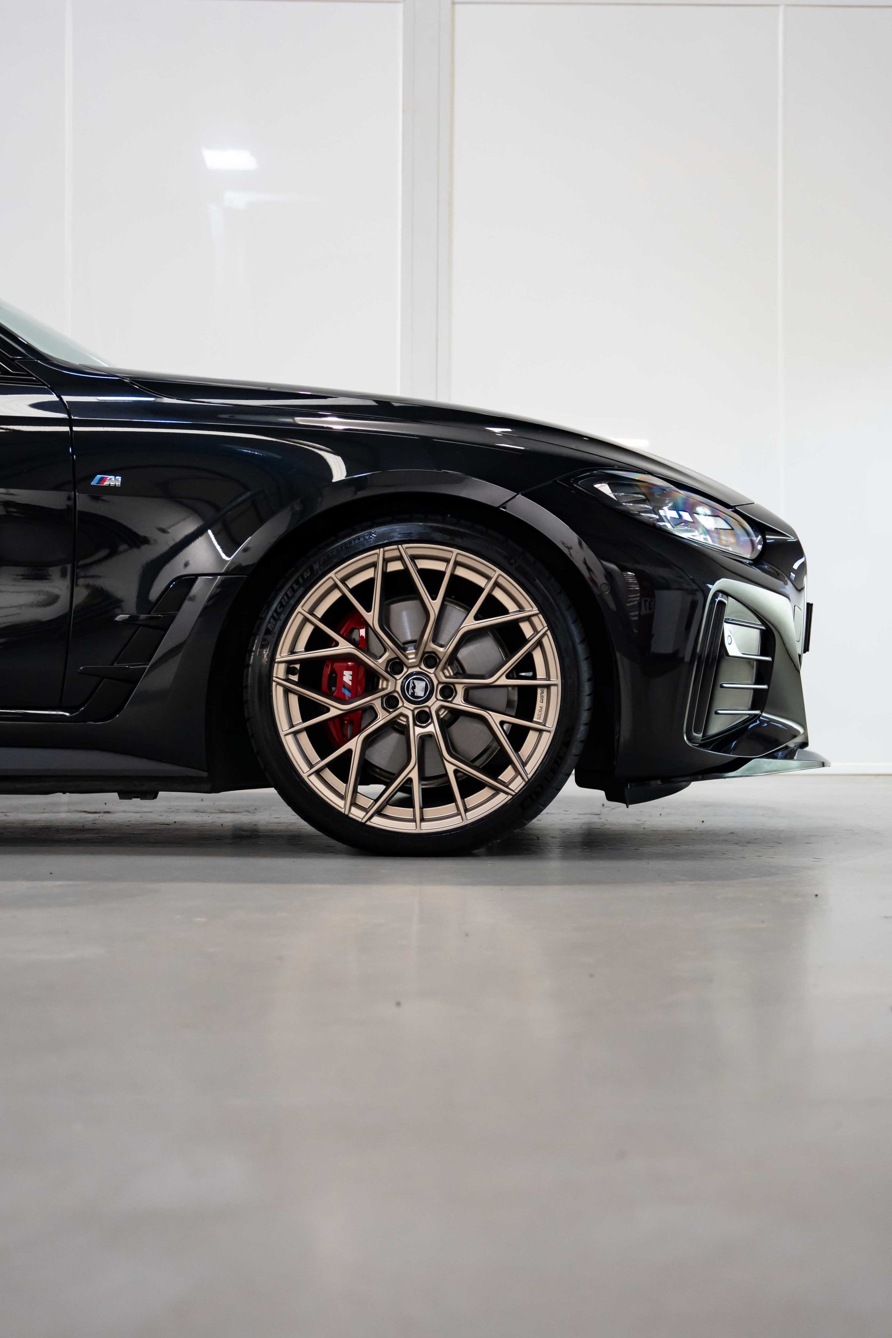 BMW 4 series G22/G23/G26 M-W3 20" Neodyme Gold Motech Wheel