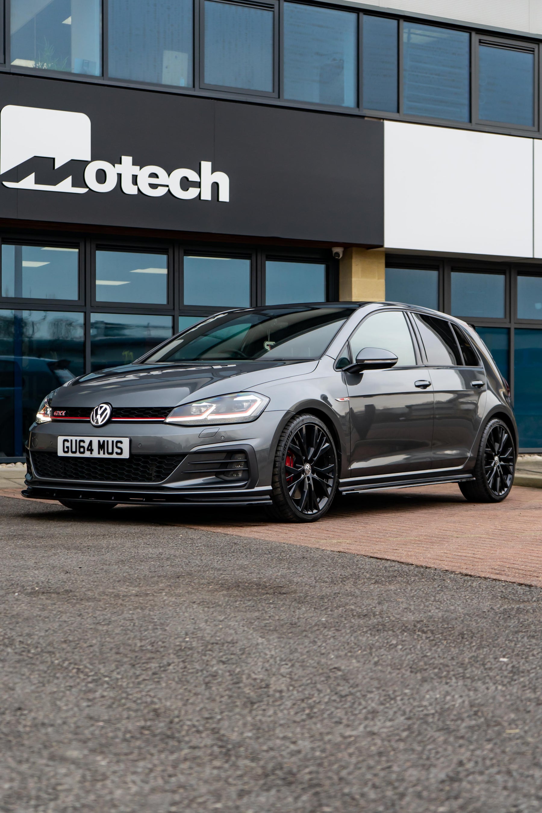 Golf GTI MK7.5 Maxton Design Front Splitter