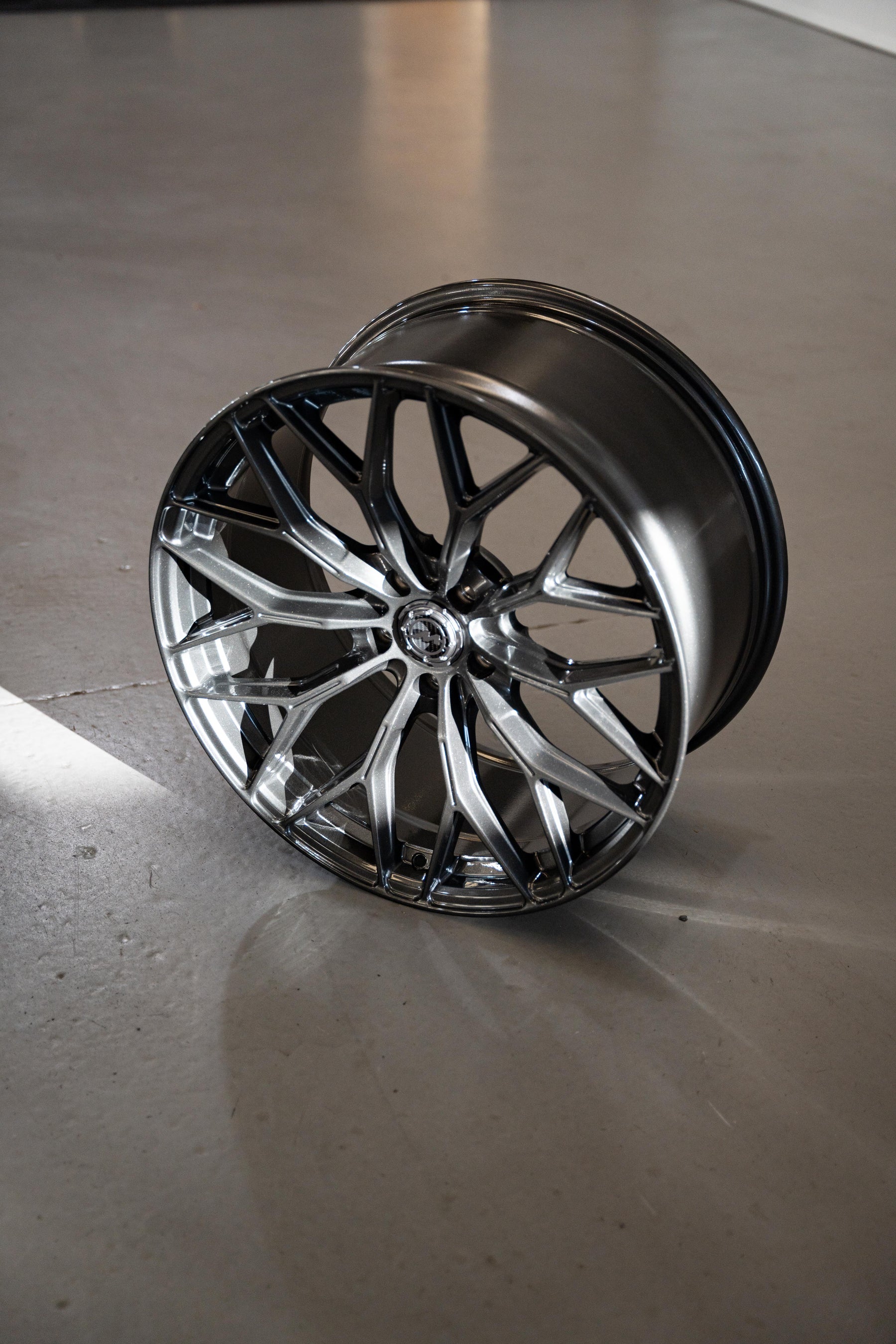 M3 F80 M-WX 20" Carbon Grey Motech Wheel