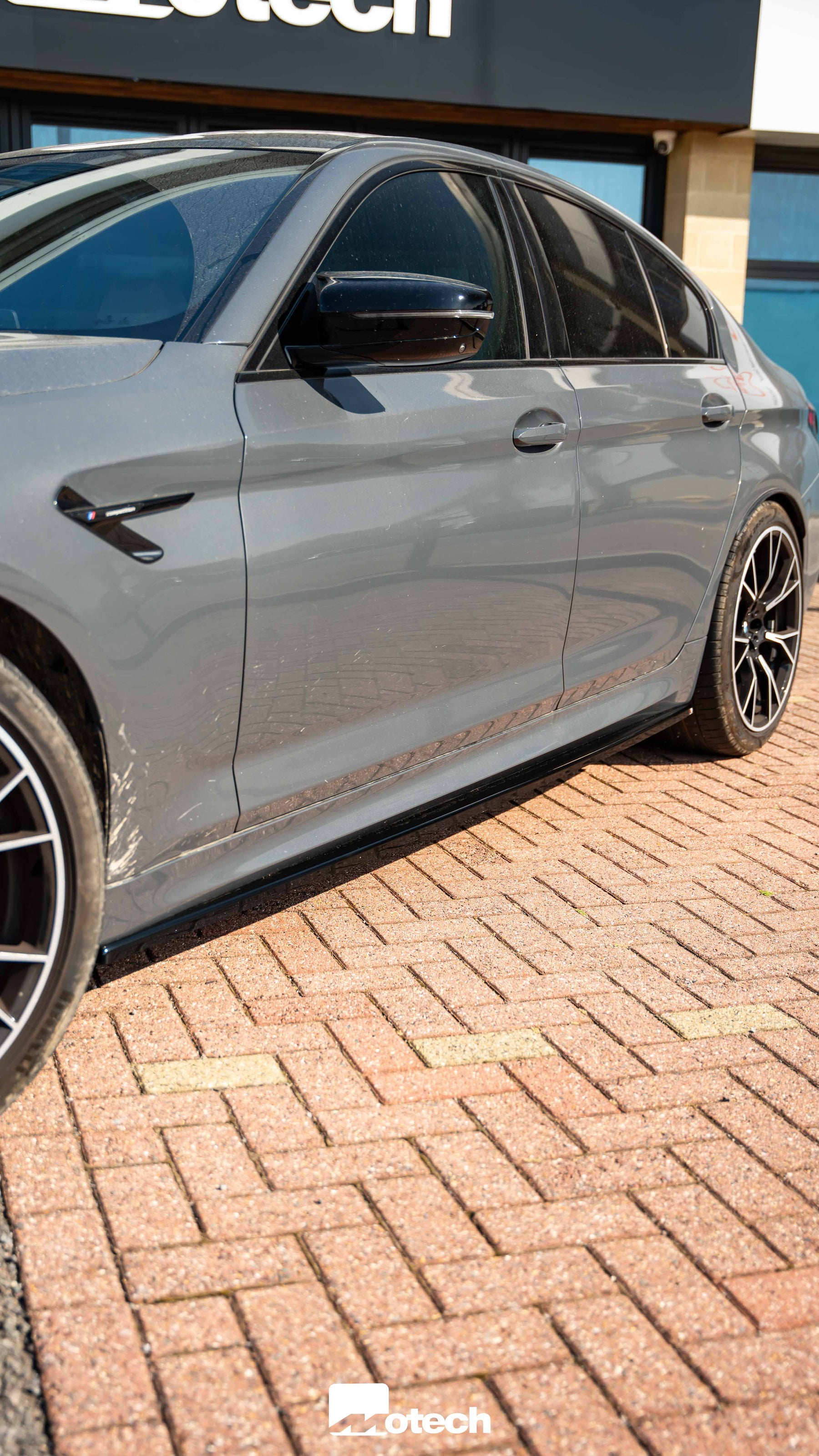 BMW F90 M5 LCI 2020+ Maxton Kit