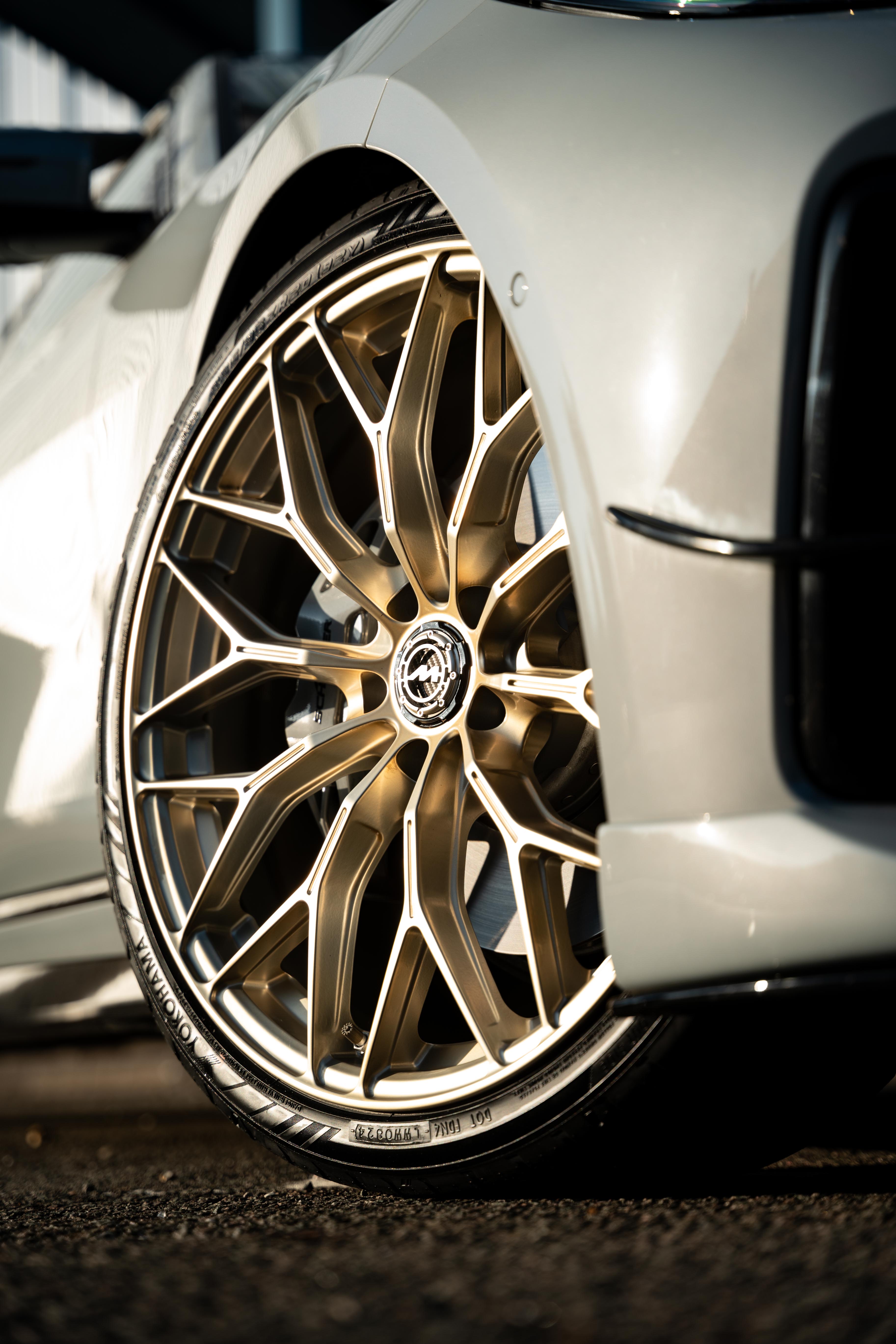 BMW 4 Series G22 G23 G26 M-WX 20" Frozen Gold Motech Wheel