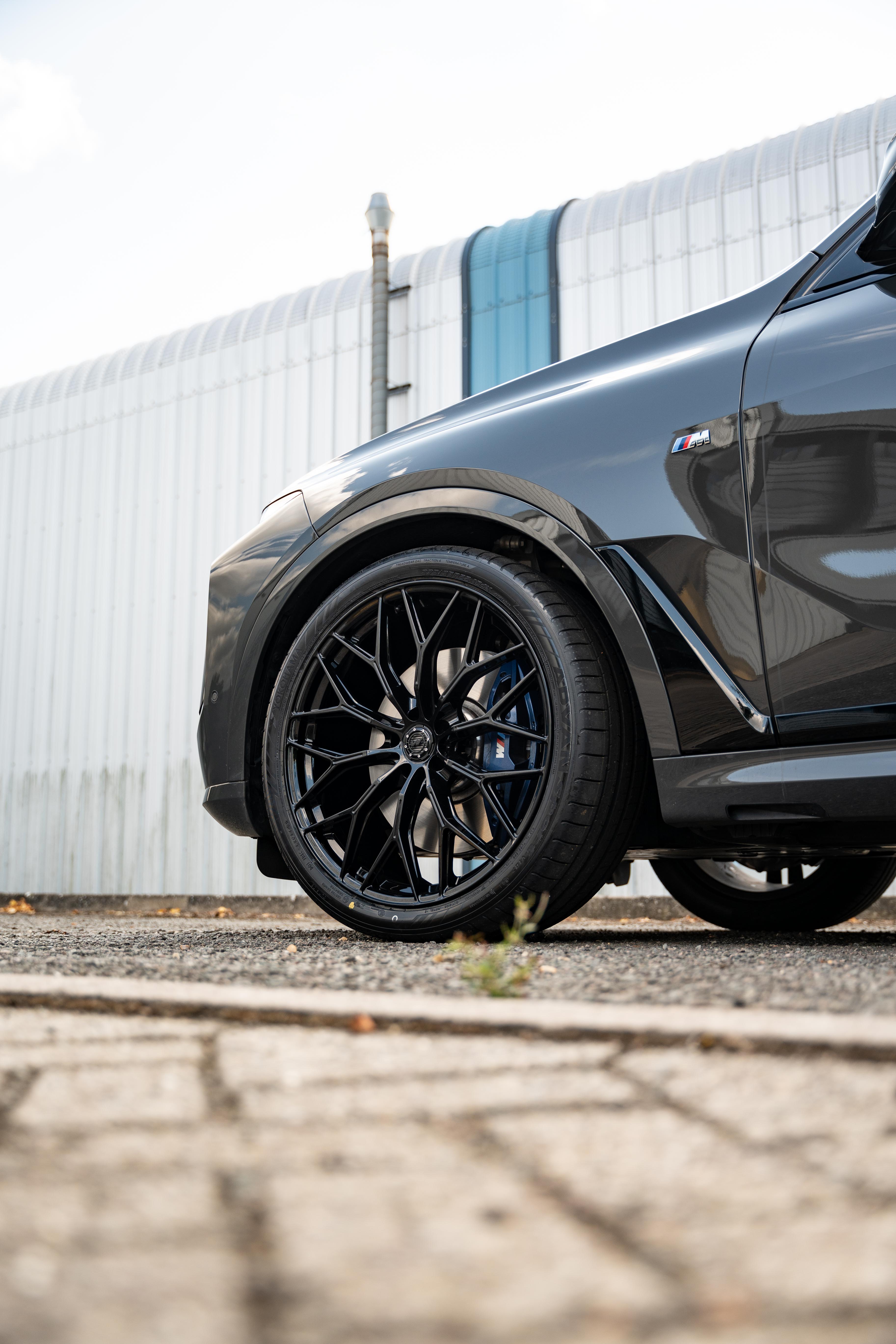 X7 G07 M-WX 22" Precision Black Motech Wheel