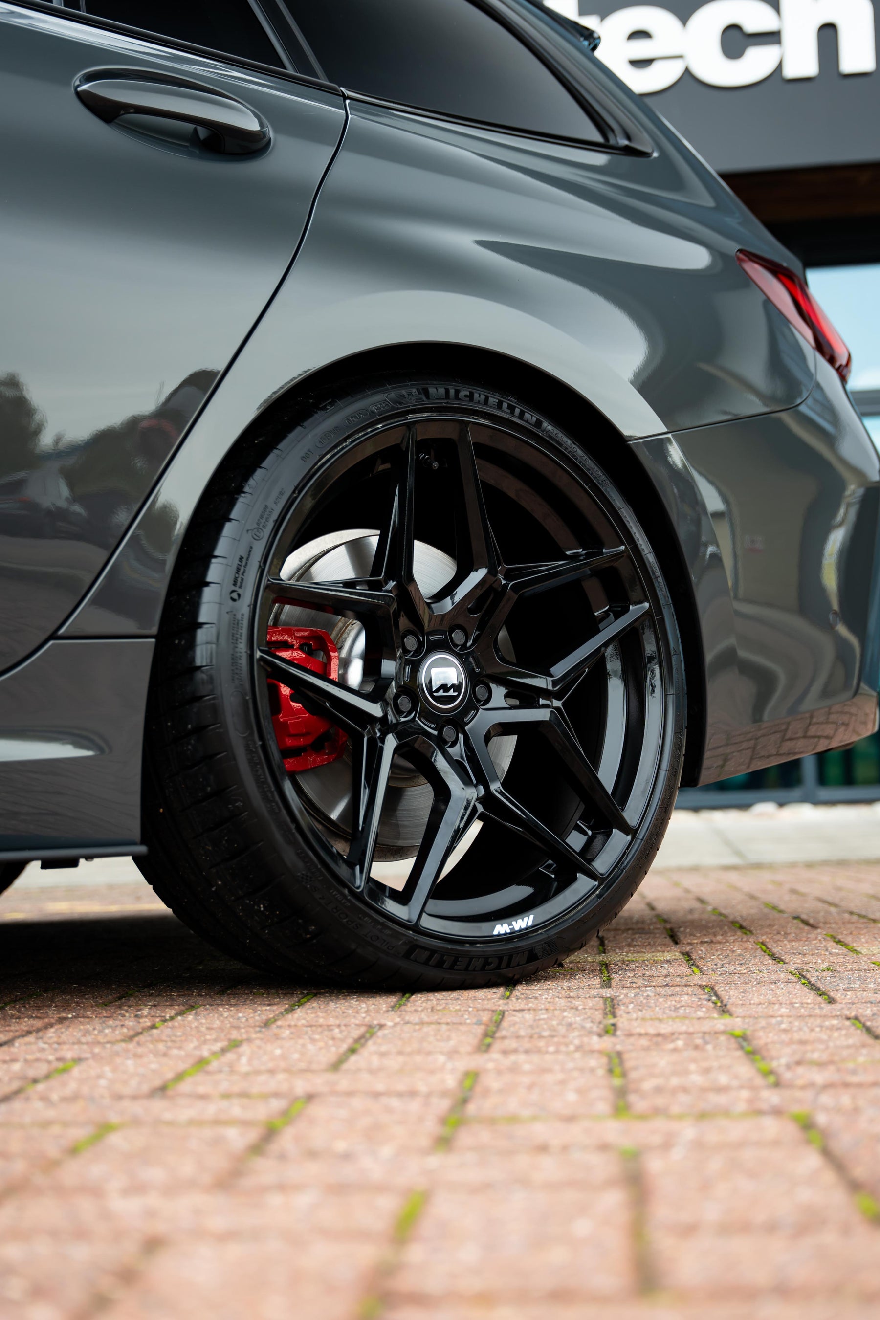 BMW 3 series G20/G21 M-W1 20" Precision Black Motech Wheel