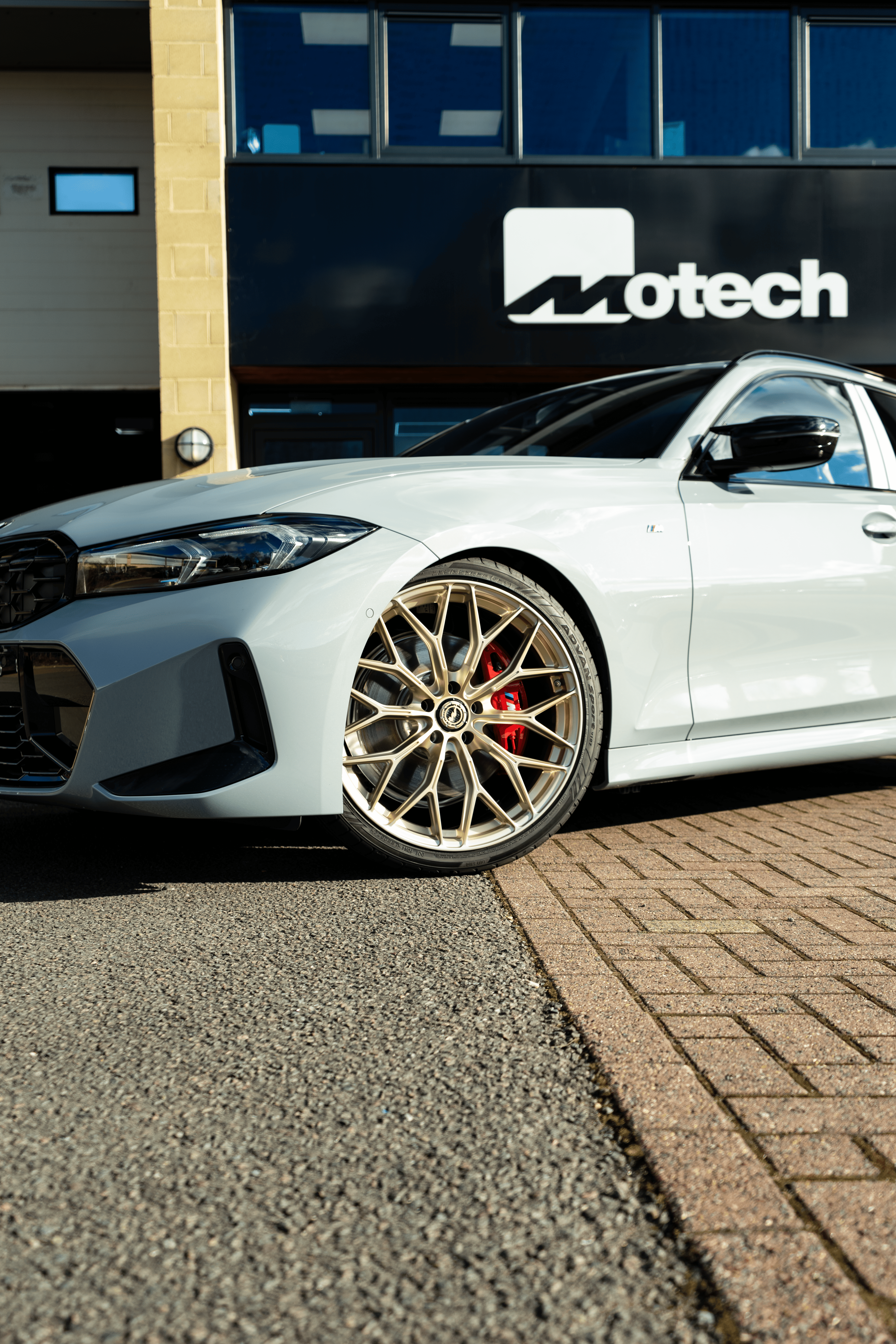 BMW 3 Series G20 G21 M-WX 20" Frozen Gold Motech Wheel