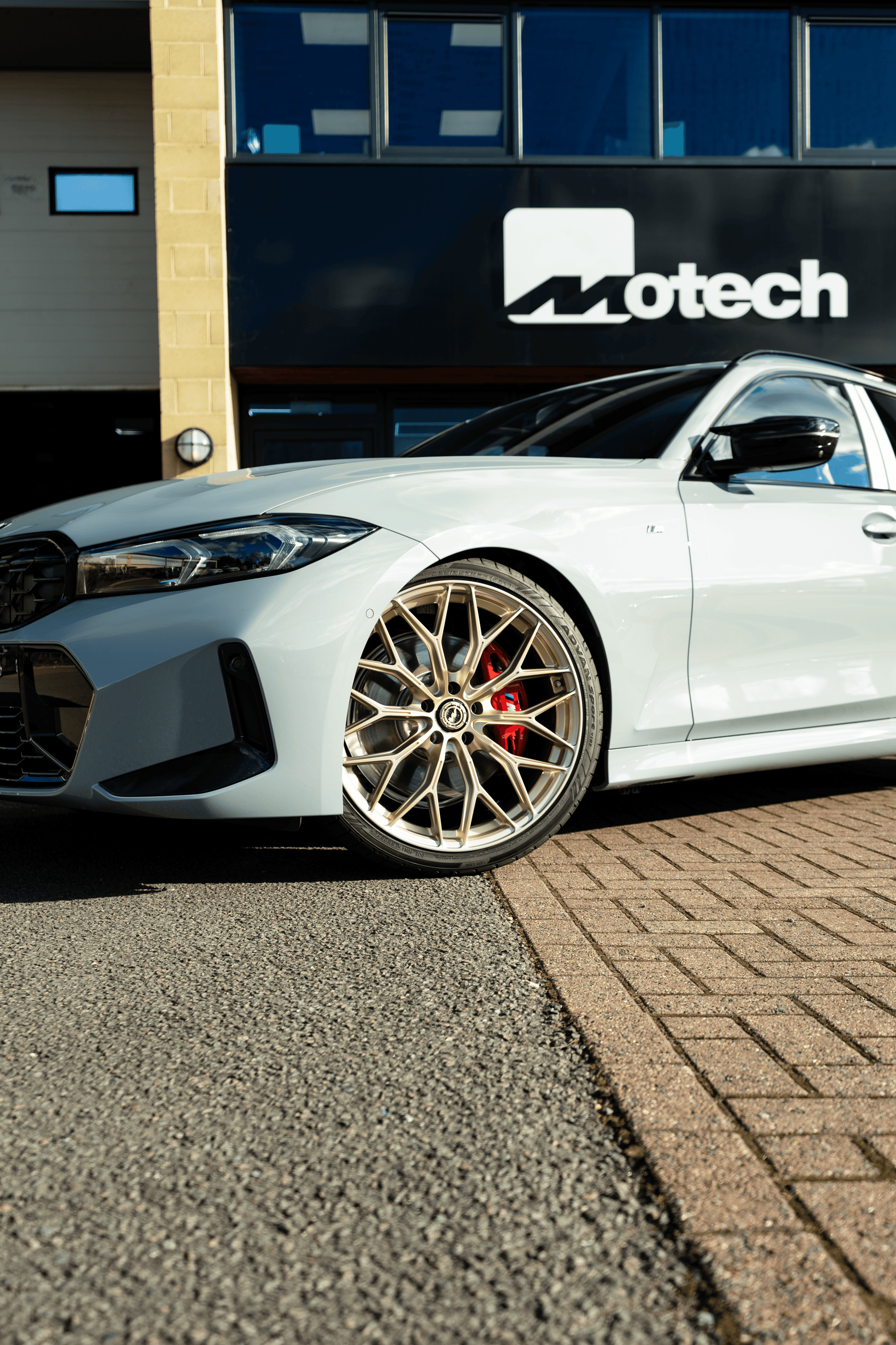 BMW 3 Series G20 G21 M-WX 20" Frozen Gold Motech Wheel