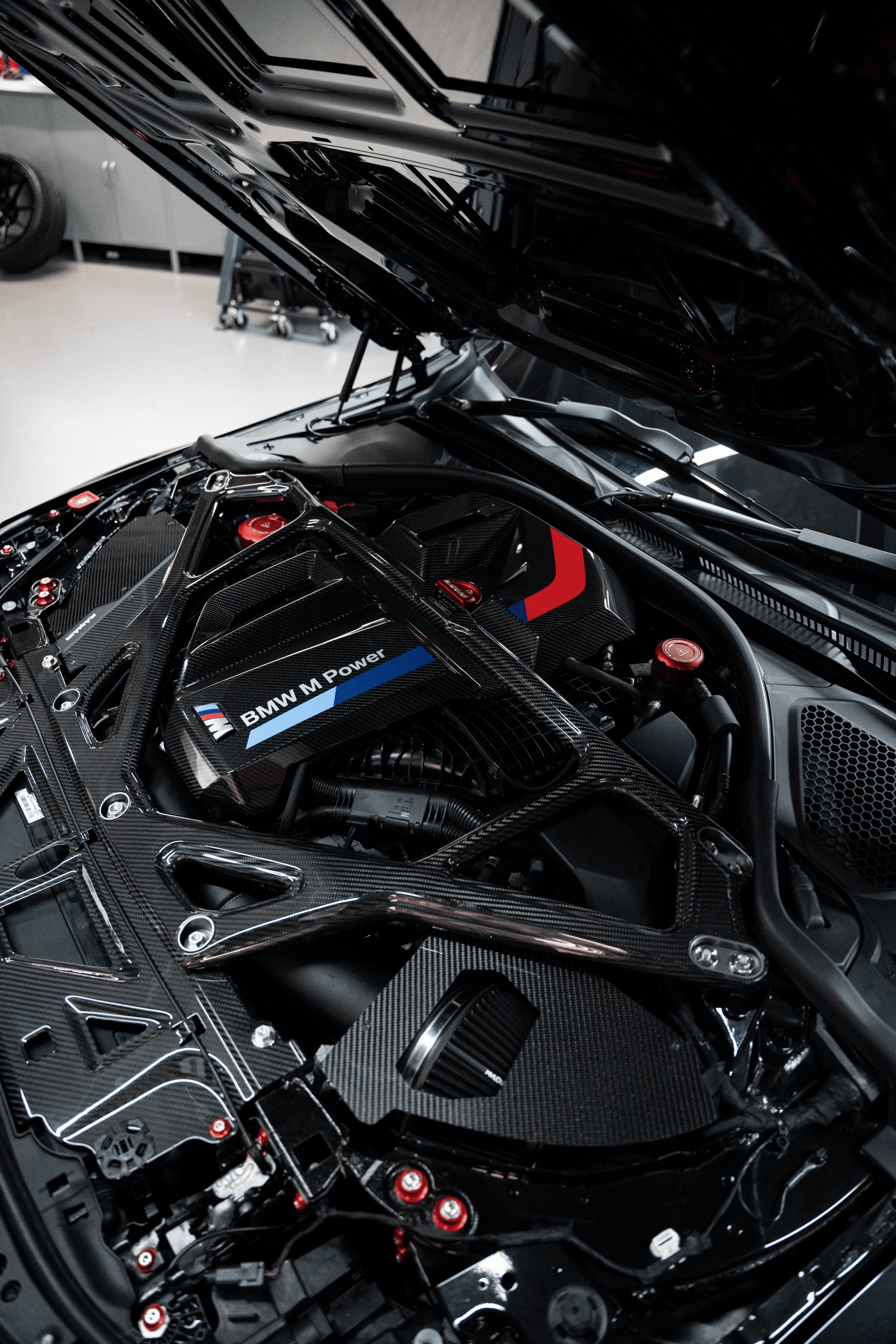 BMW M3 G80/G81 Eventuri Carbon Fibre Strut Brace