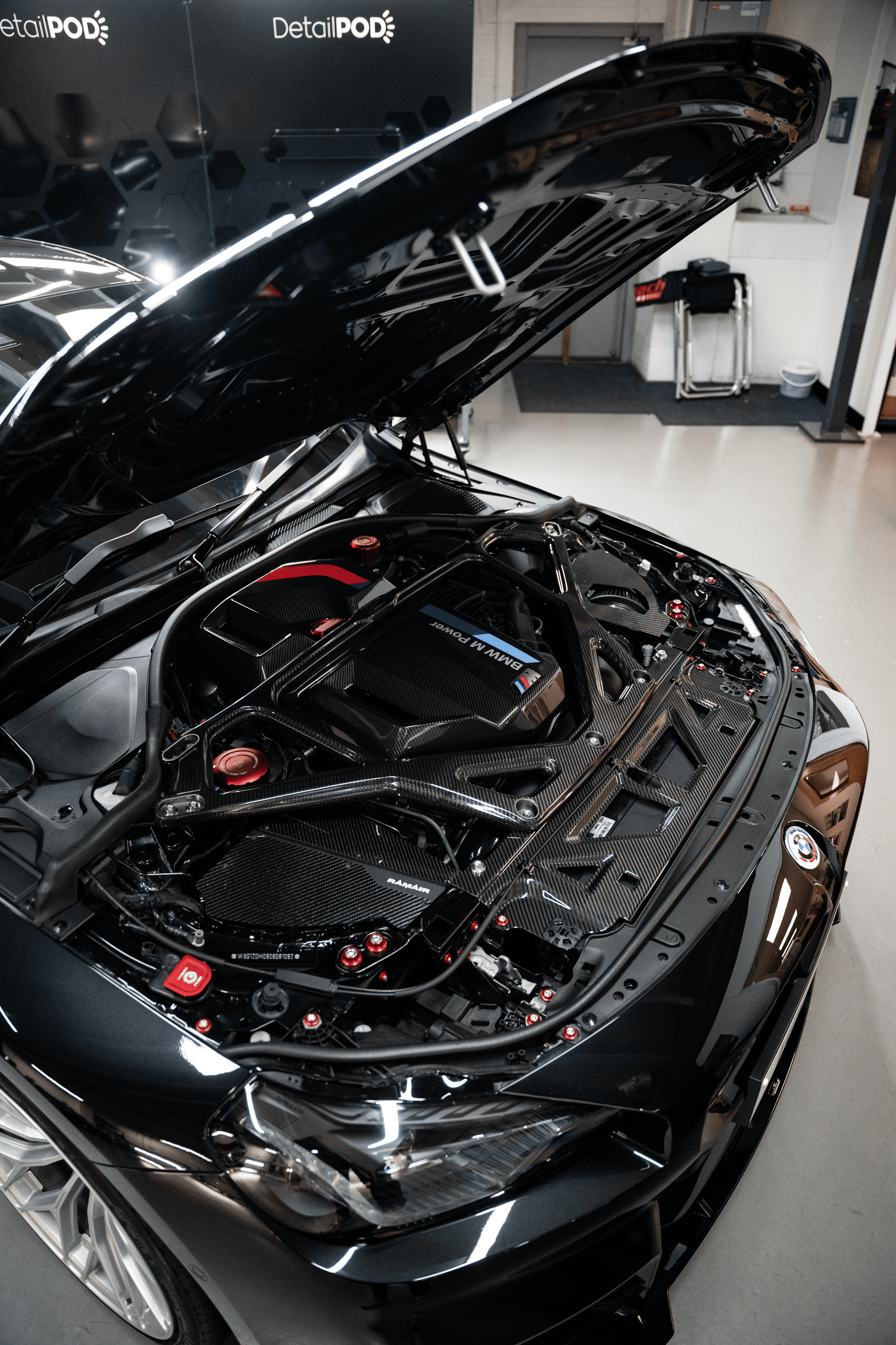 BMW M3 G80/G81 Eventuri Carbon Fibre Strut Brace