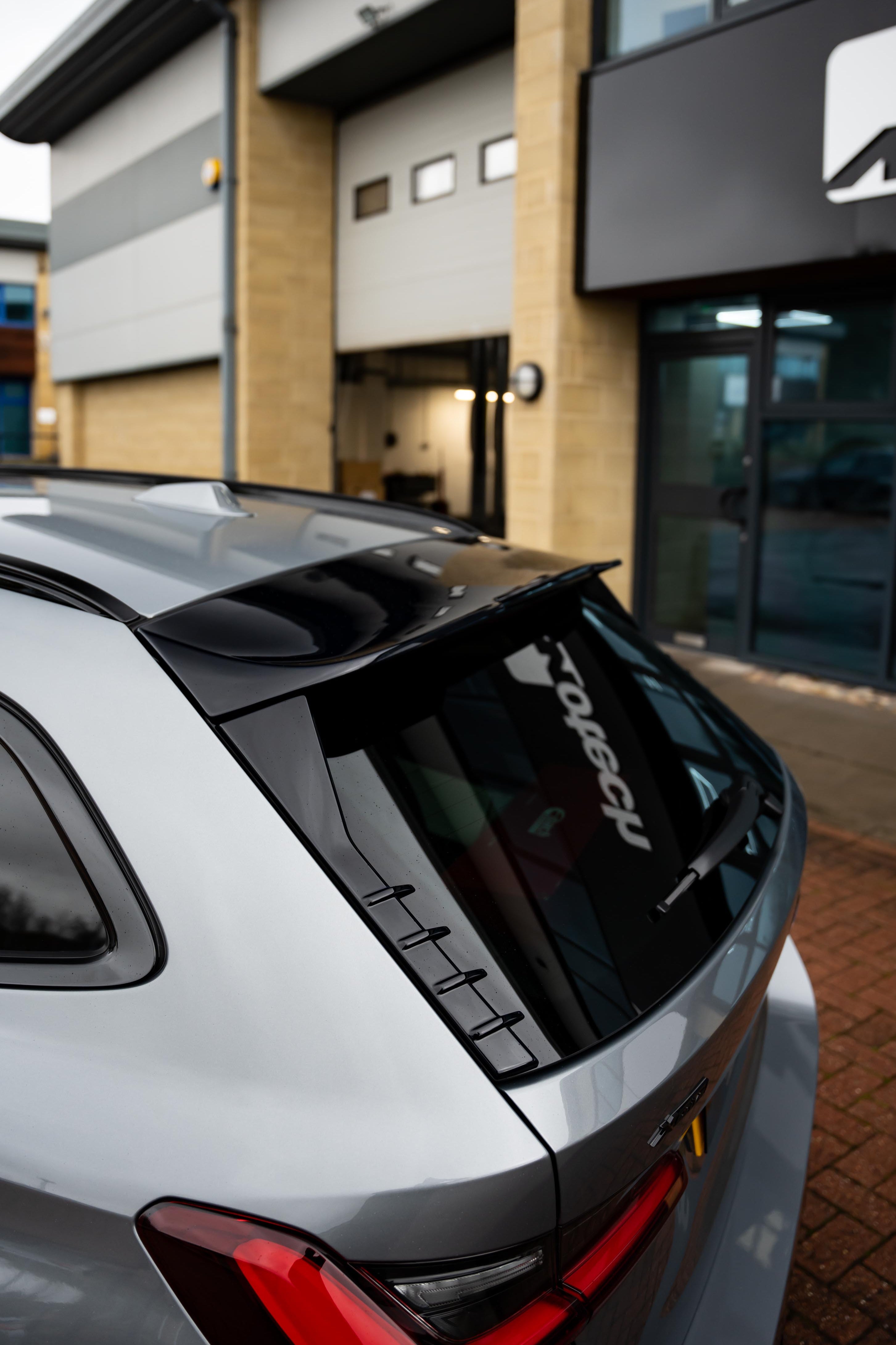 BMW 3 Series Touring G21 / M3 Touring G81 M performance Rear window Fins