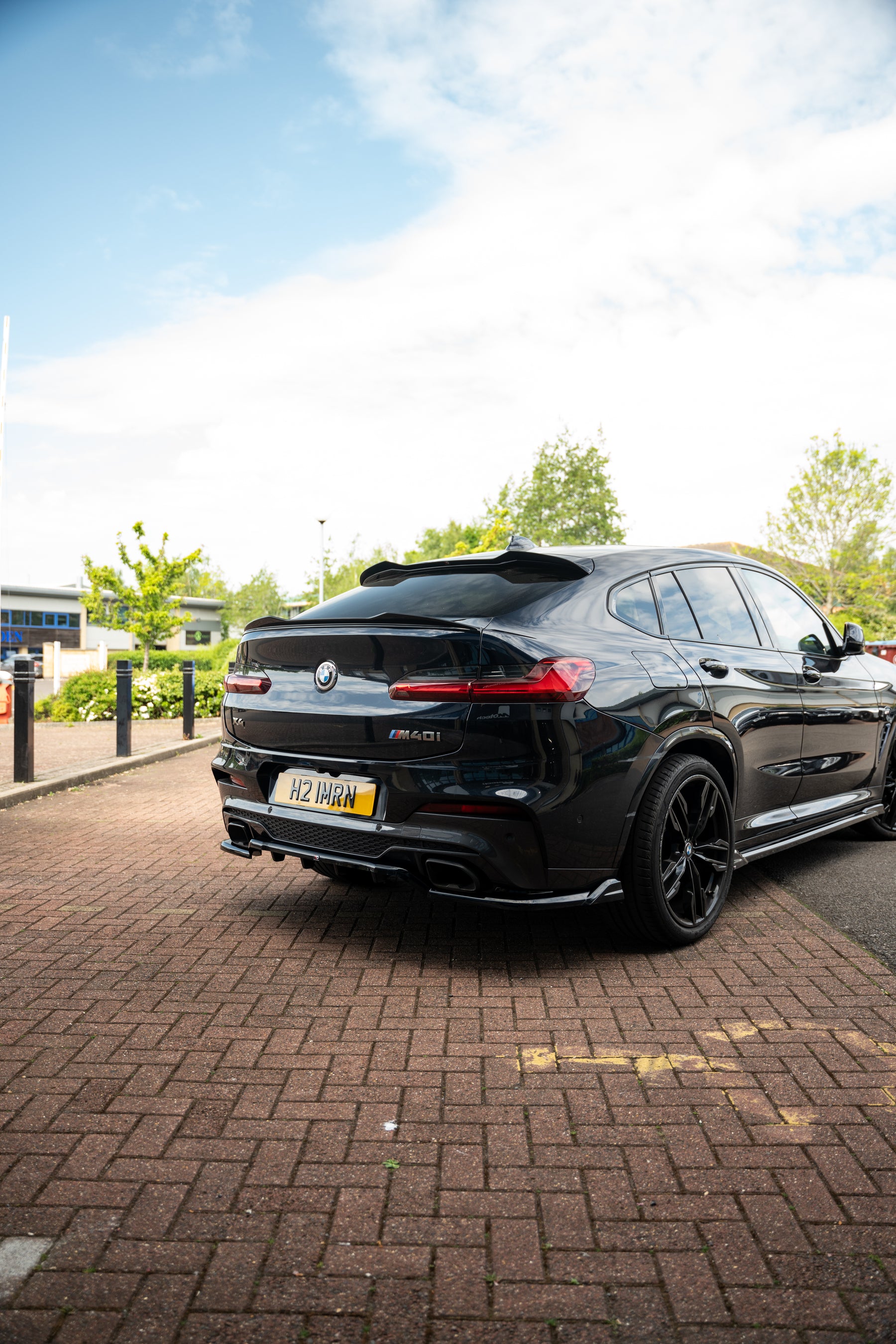 BMW G02 X4 M Pack Maxton Design Body Kit