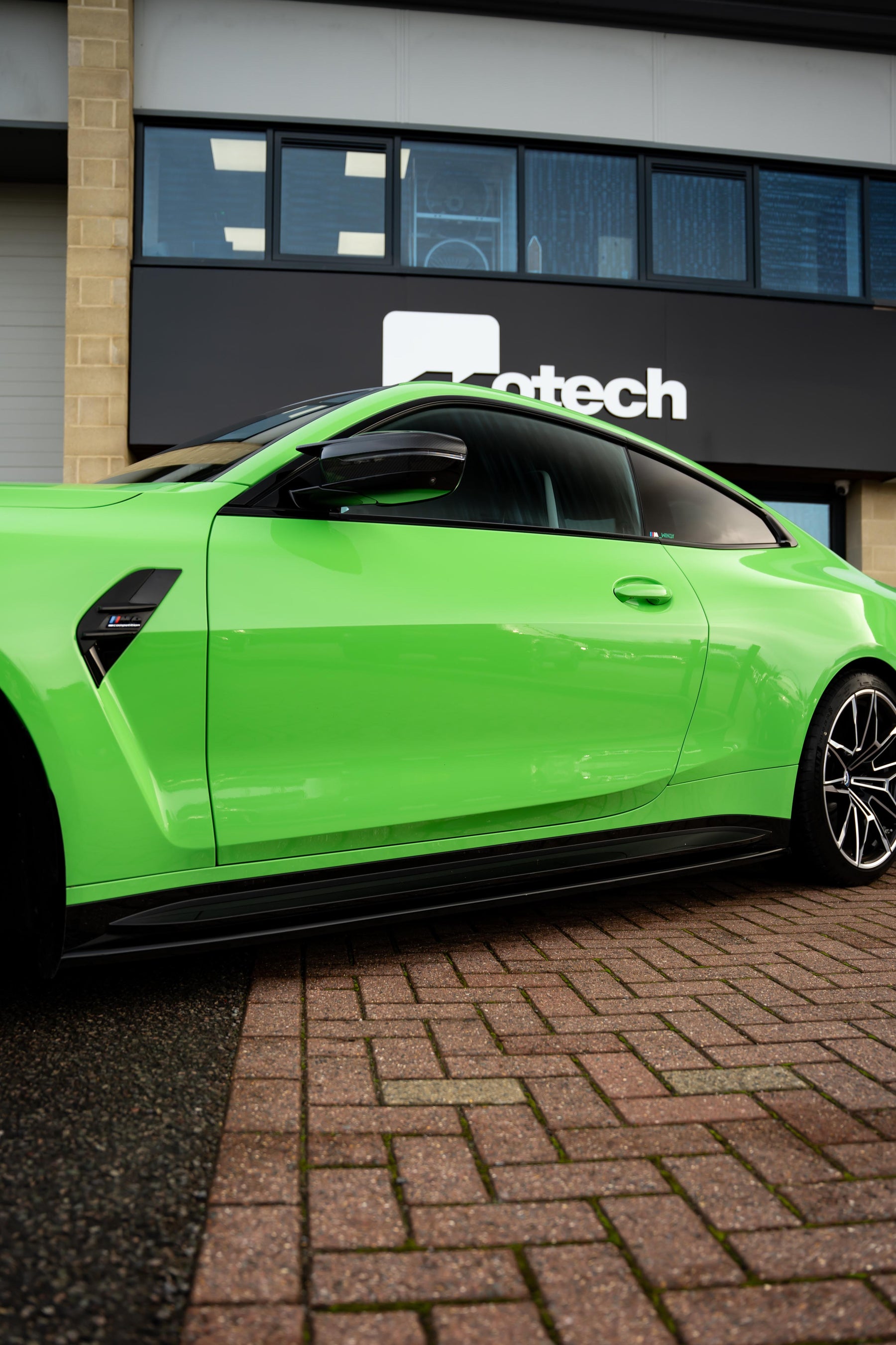BMW M4 G82 Maxton Design Side Skirts
