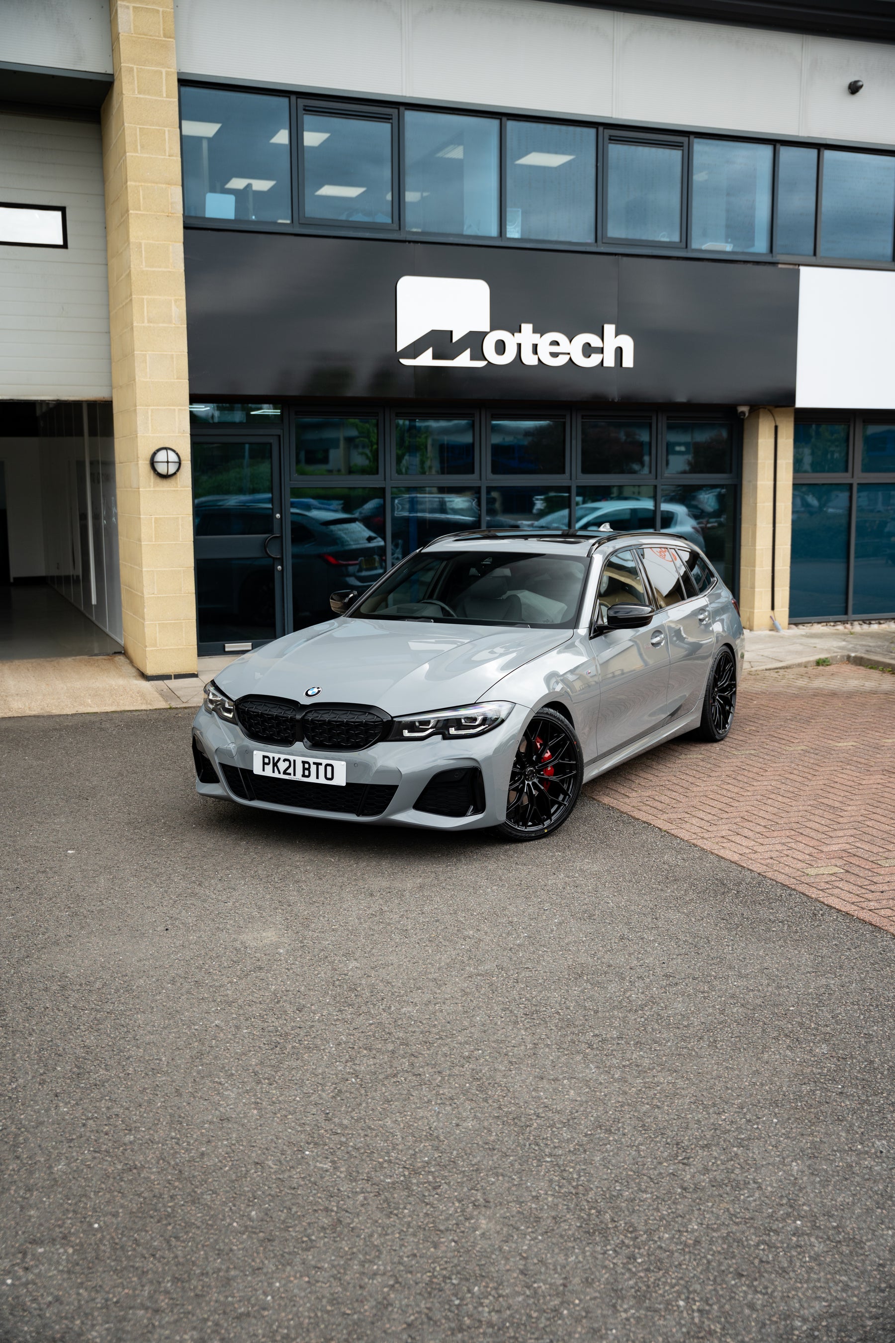 BMW 3 Series G20 G21 M-WX 20" Precision Black Motech Wheel