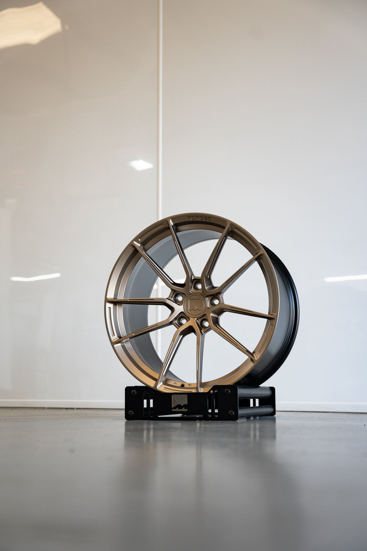 M2 F87 M-W4 19" Neodyme Gold Forged Wheels