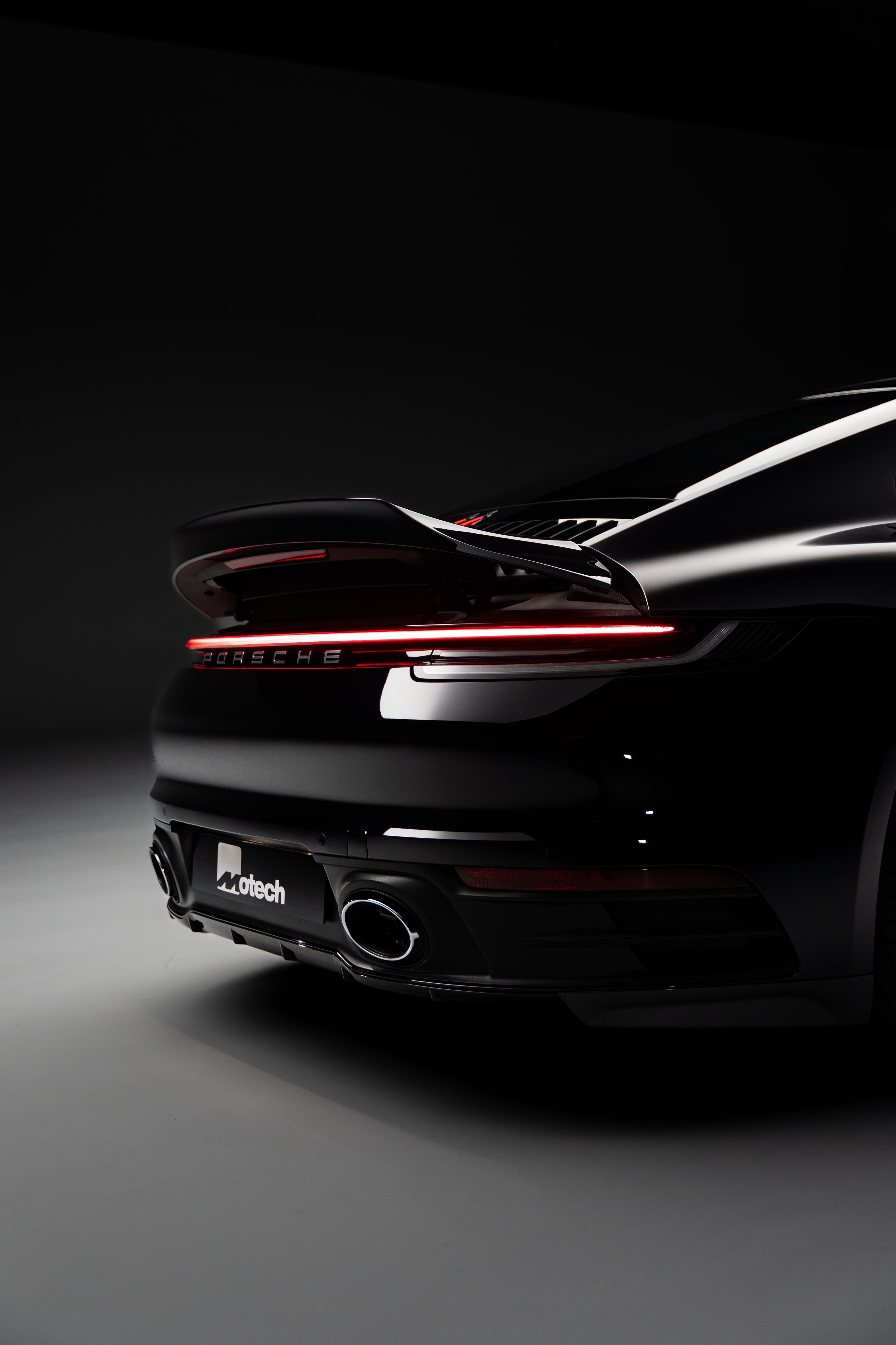 Porsche 992 Carrera / Carrera S Dissident Carbon Rear Diffuser