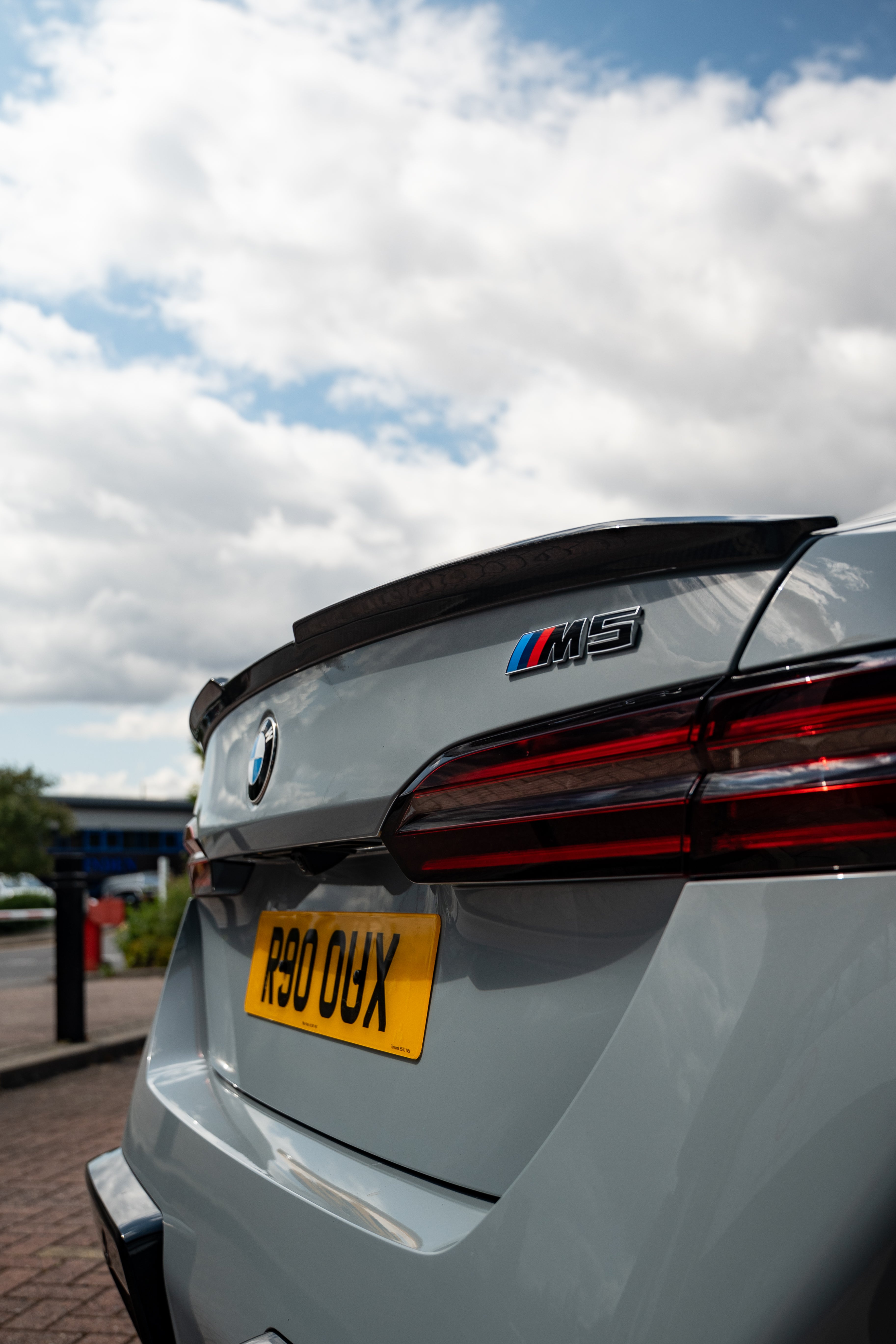 BMW M5 G90 Carbon Fibre Rear Spoiler