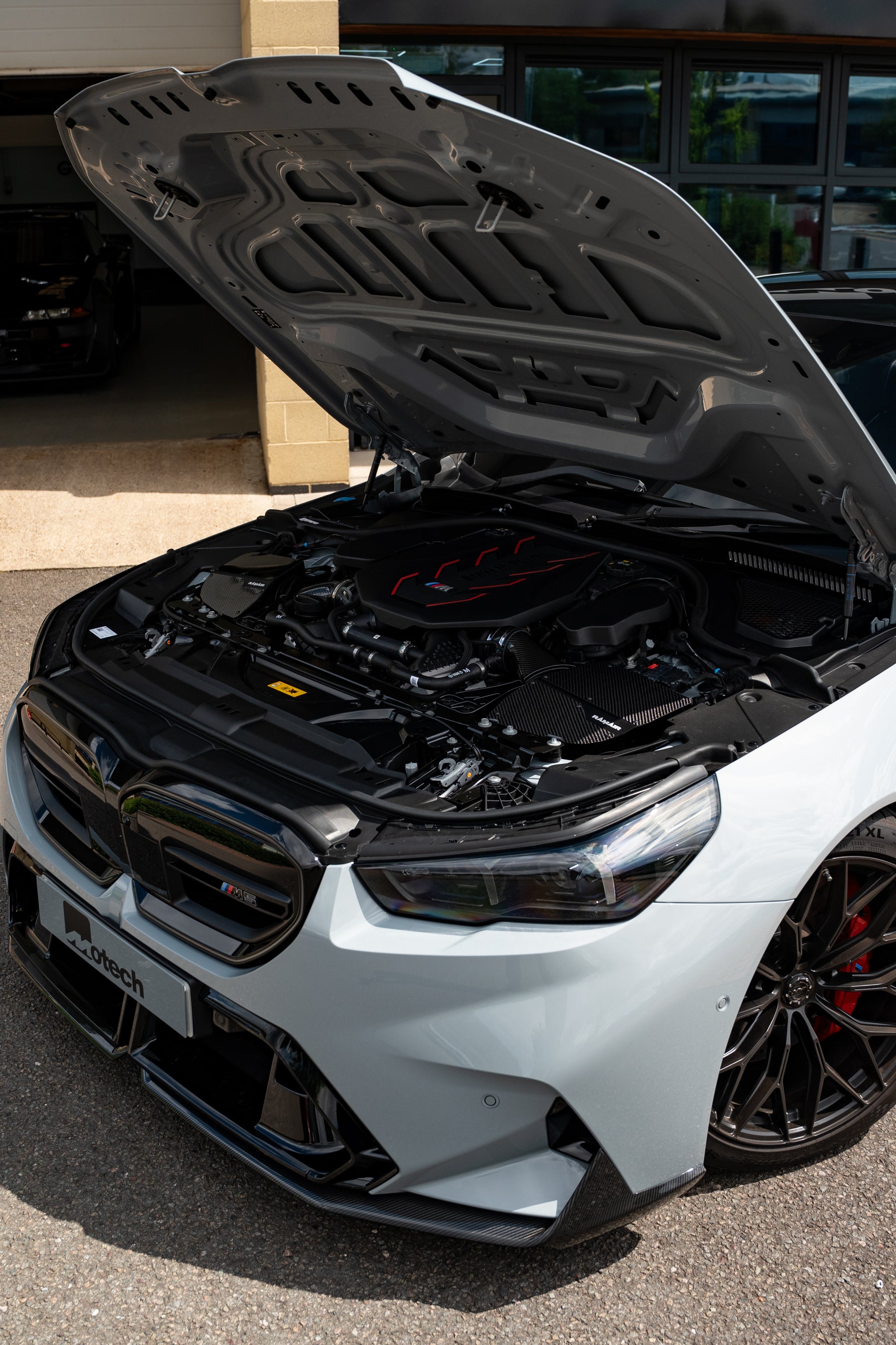 BMW M5 G90/G99 Ramair Carbon Fibre Induction Kit