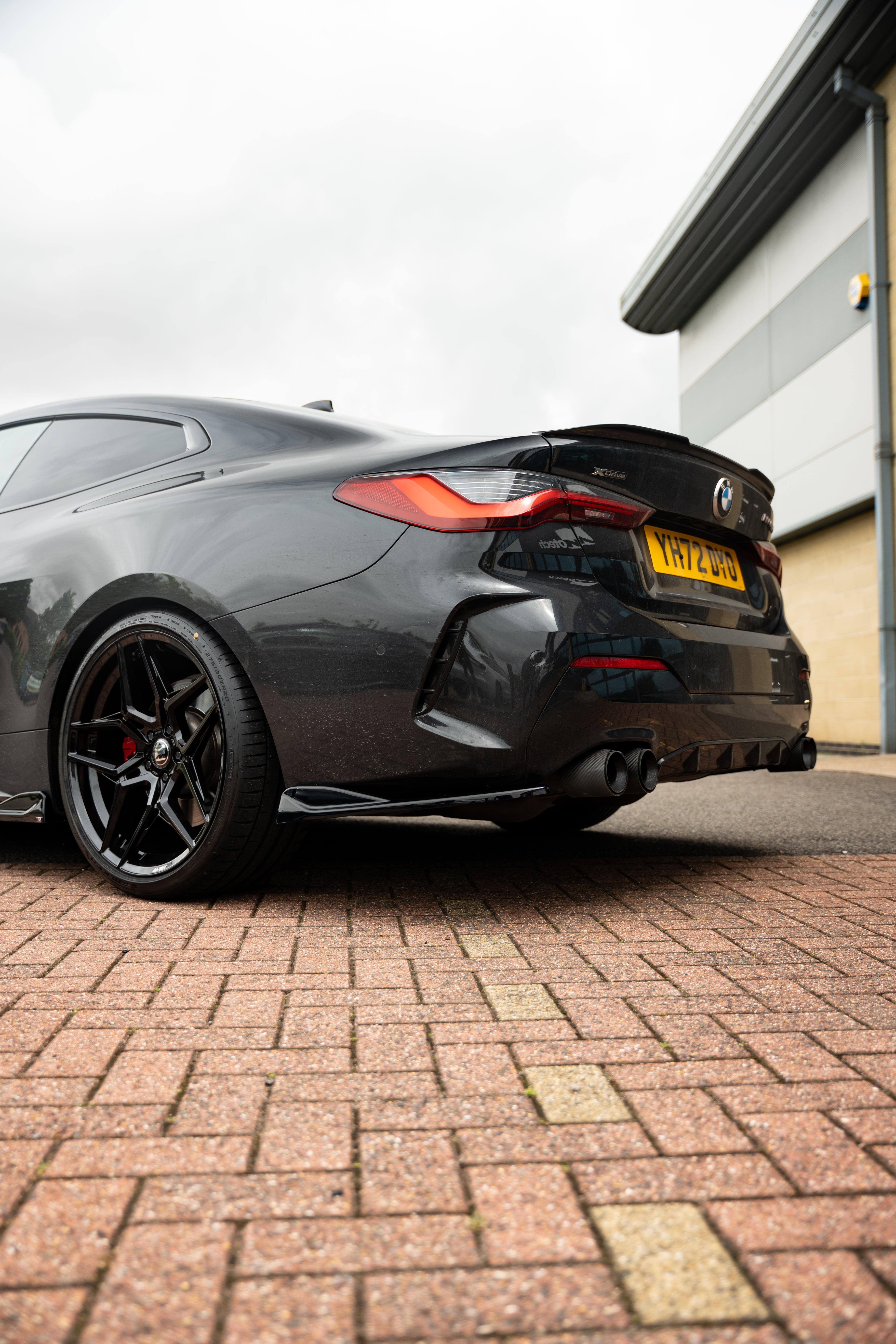 BMW G22 4 Series Maxton Design Rear Side Splitters