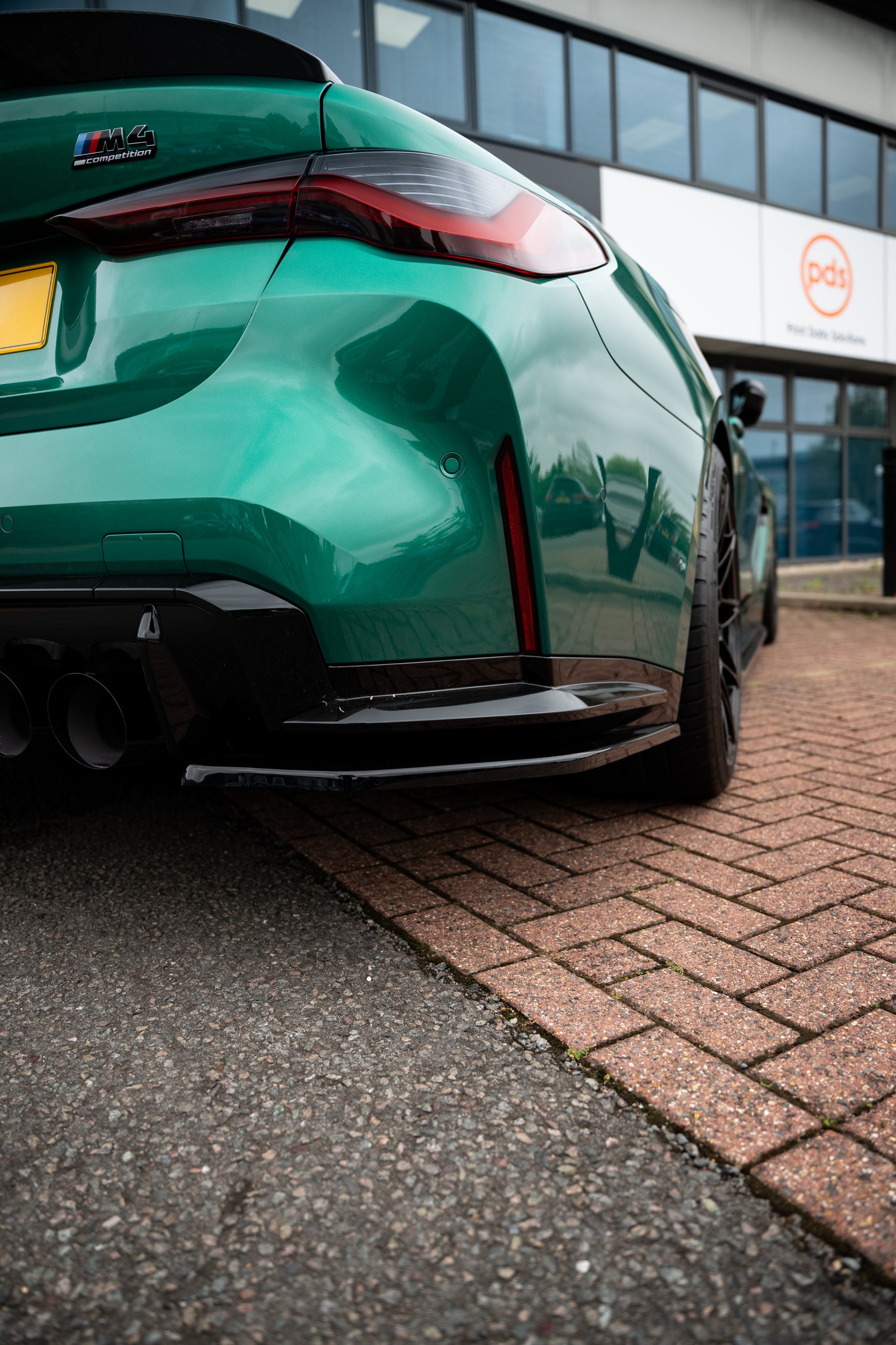 BMW M4 G82 Maxton Design Rear Side Splitters