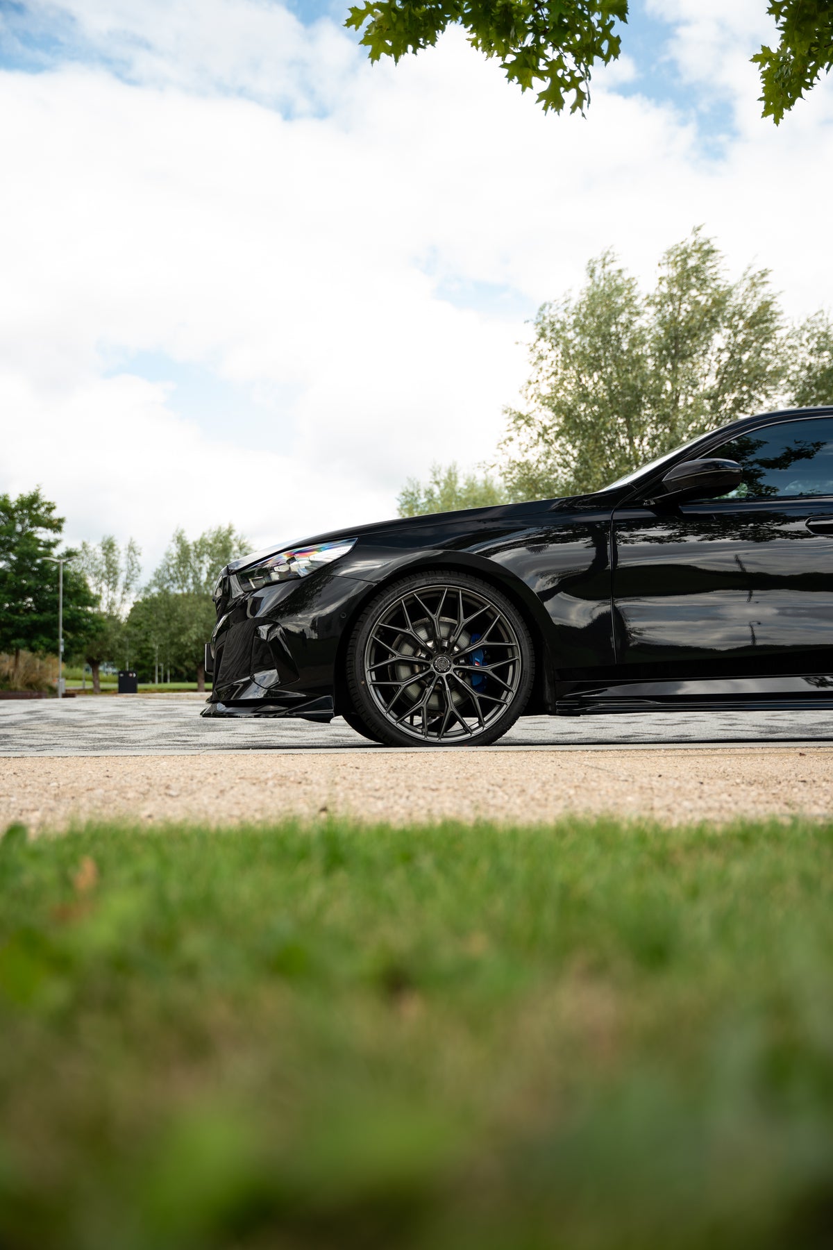 BMW G60 G61 5 Series M-WX 22" Carbon Grey Motech Wheel