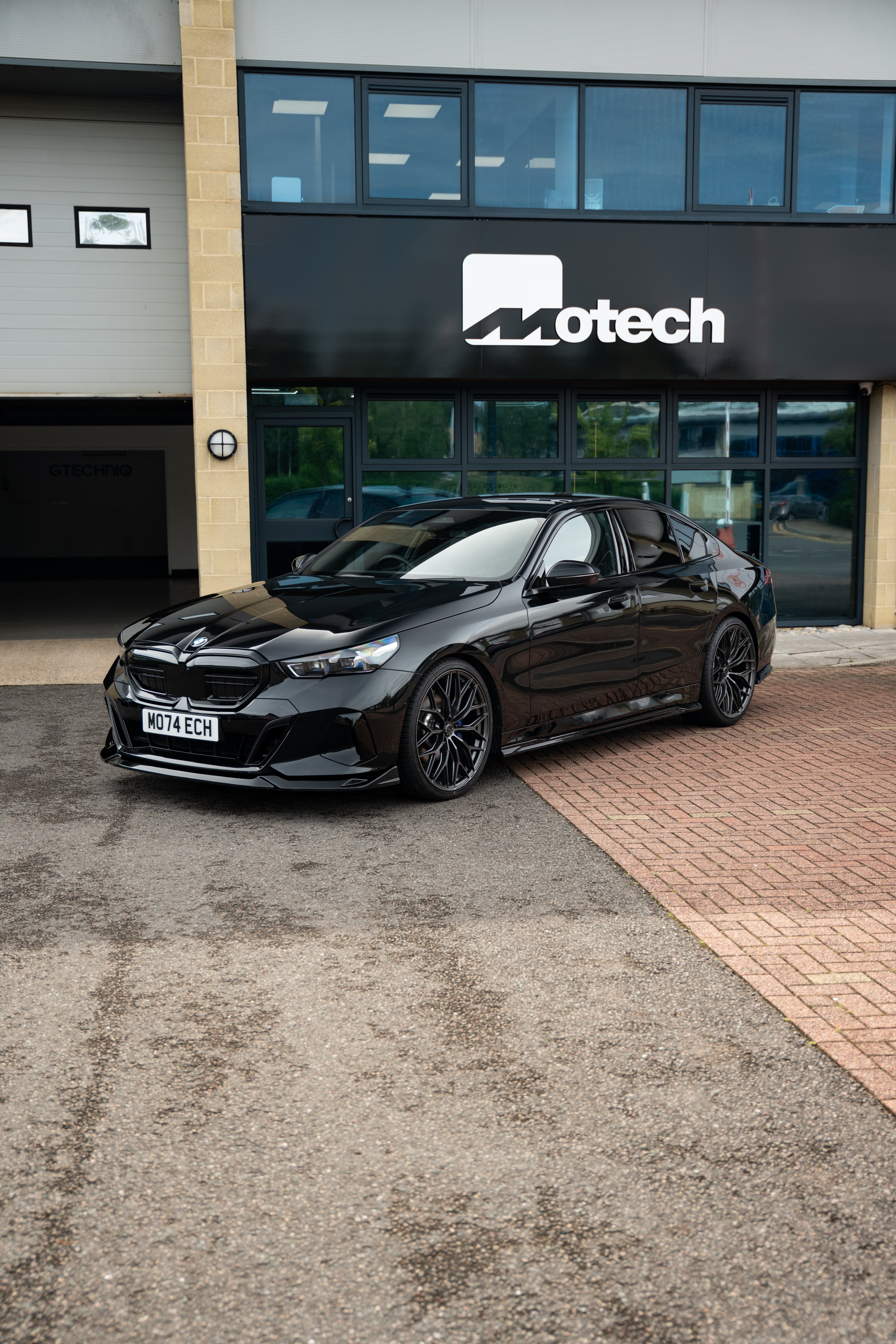 BMW 5 Series G60 Maxton Design Front Splitter