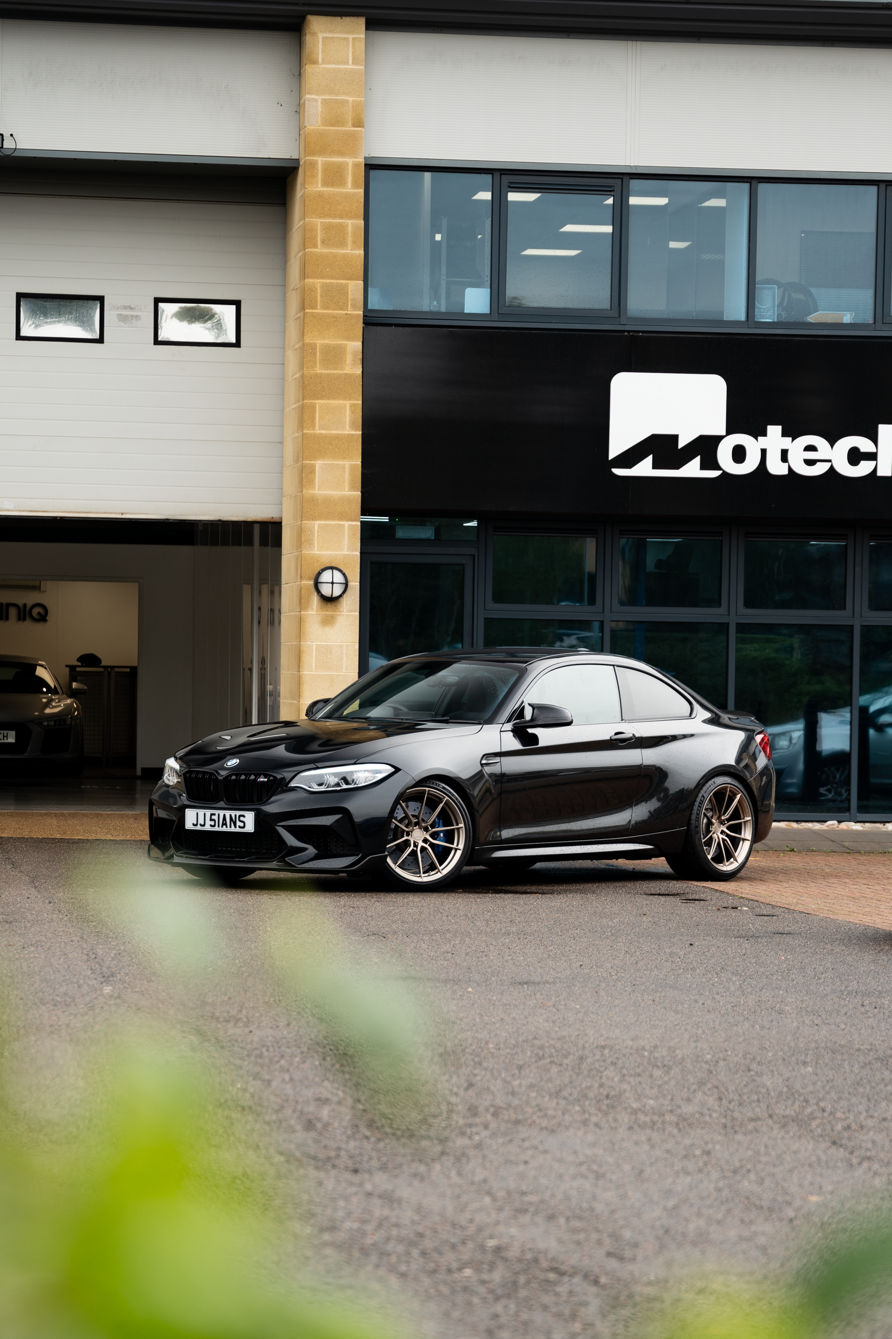 M2 F87 M-W4 19" Neodyme Gold Forged Wheels