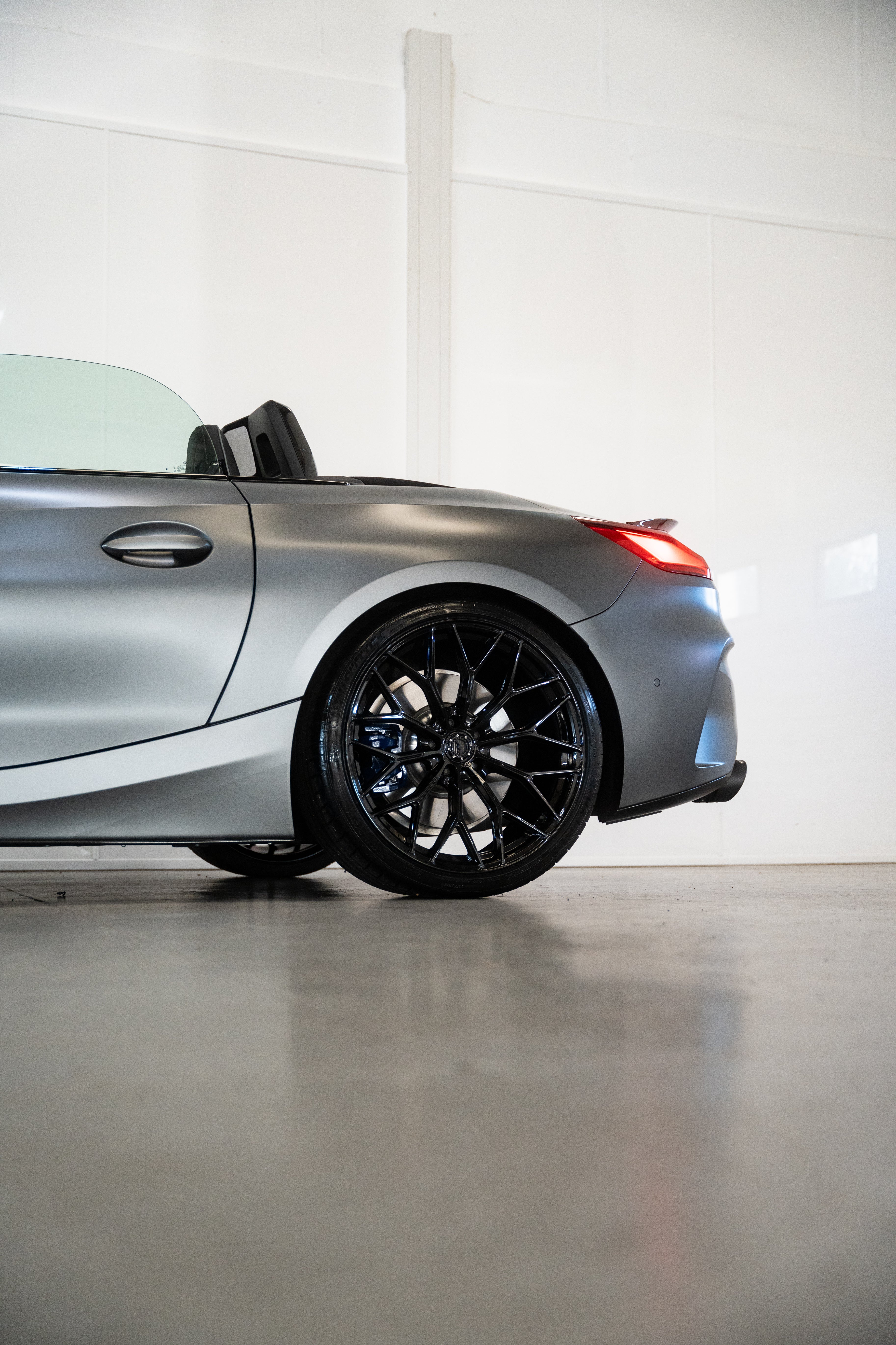 Z4 G29 M-WX 20" Precision Black Motech Wheel