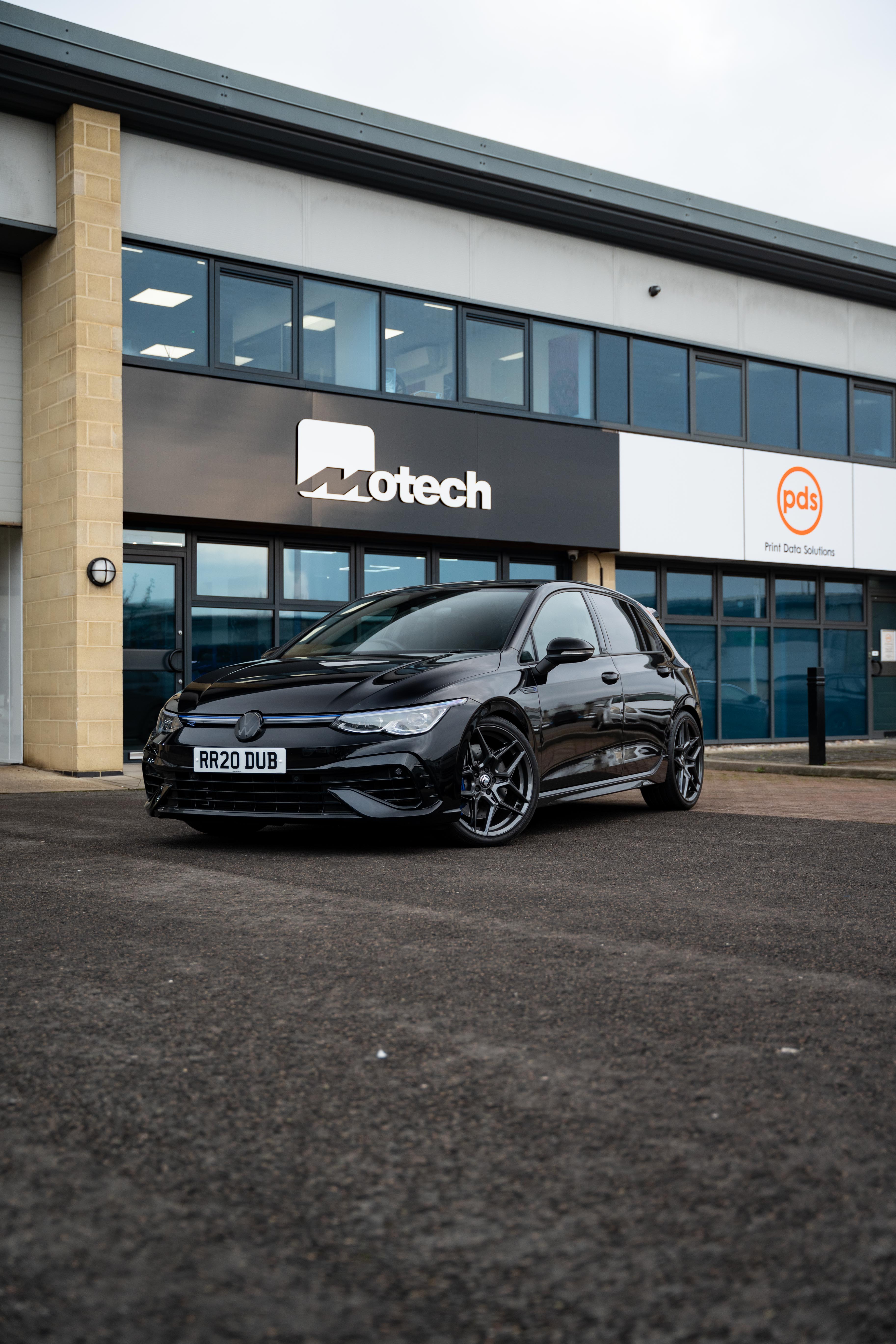 VW Golf MK8/8.5 GTI/R M-W1 19" Carbon Grey Wheels