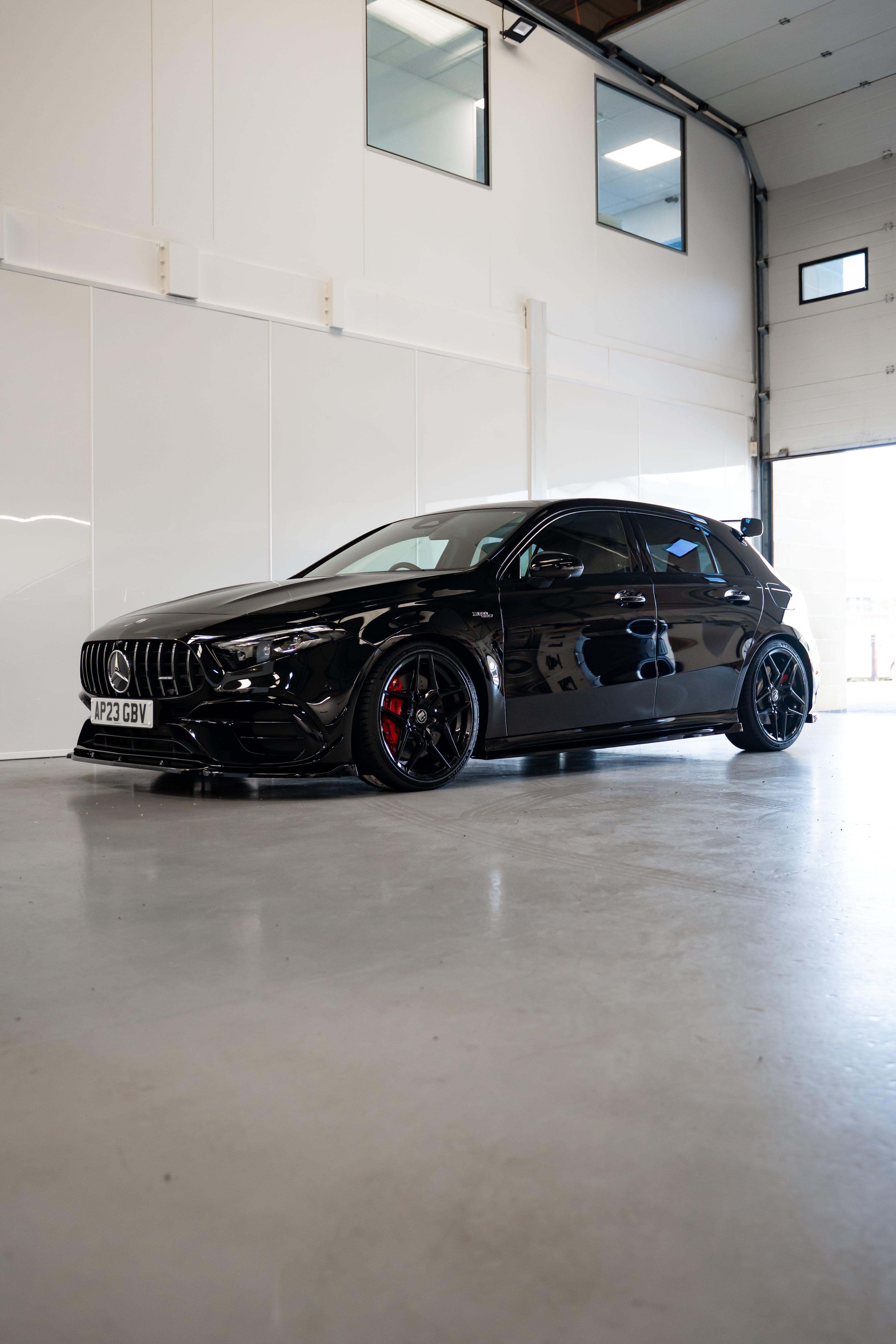 Mercedes A35 (2018+) M-W1 19" Precision Black Motech Wheel