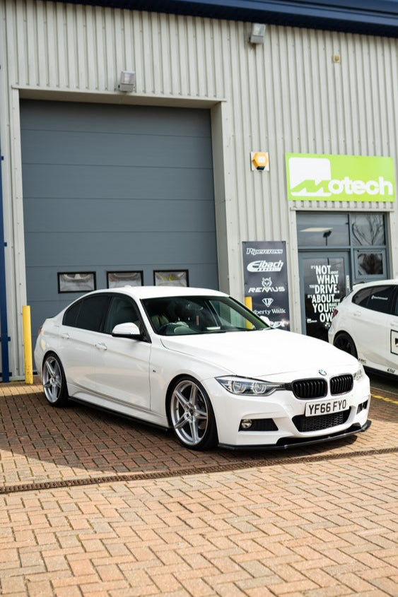 BMW F30 Maxton Design Side Skirts