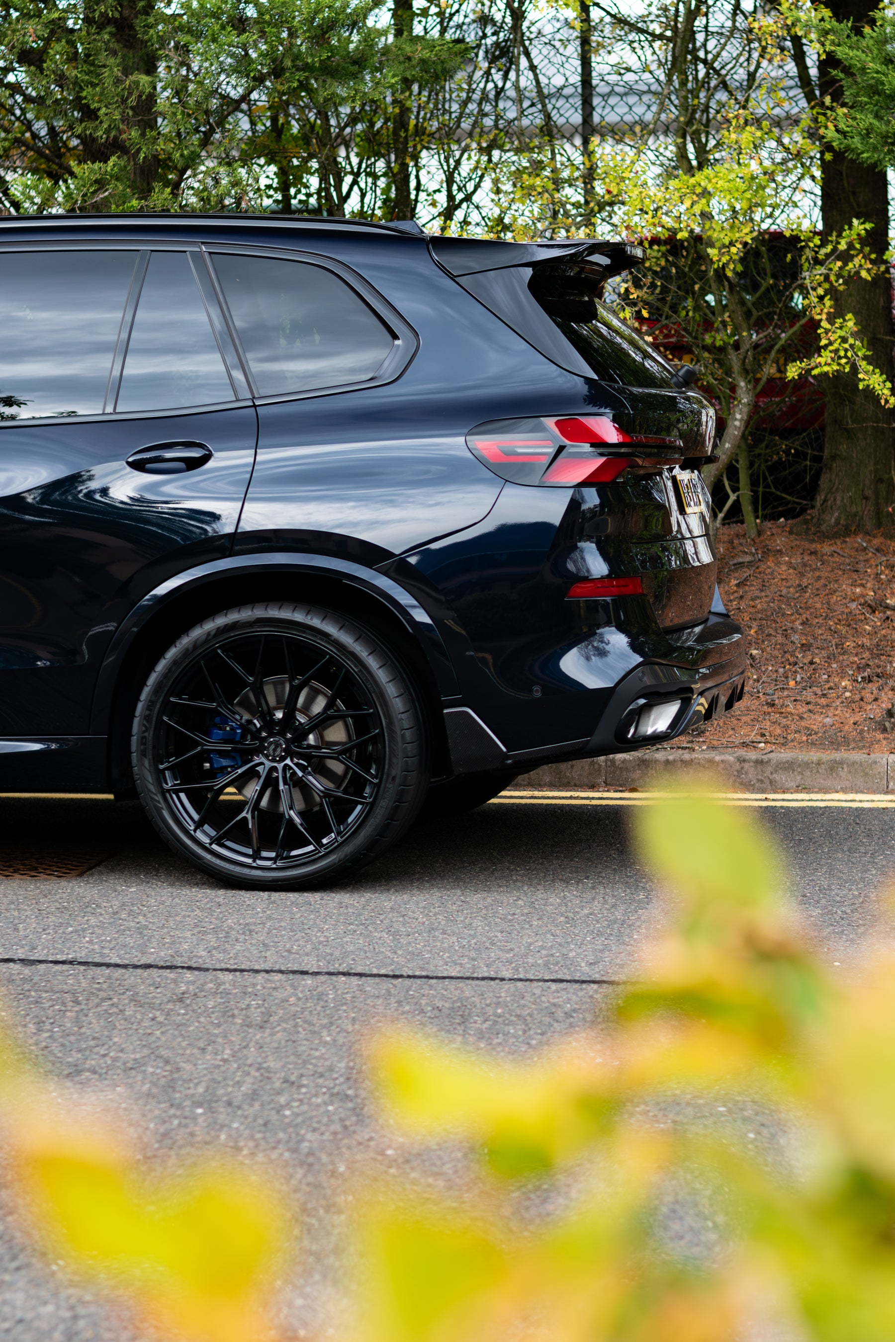 BMW X5 / X6 G05 G06 M-WX 22" Precision Black Motech Wheel