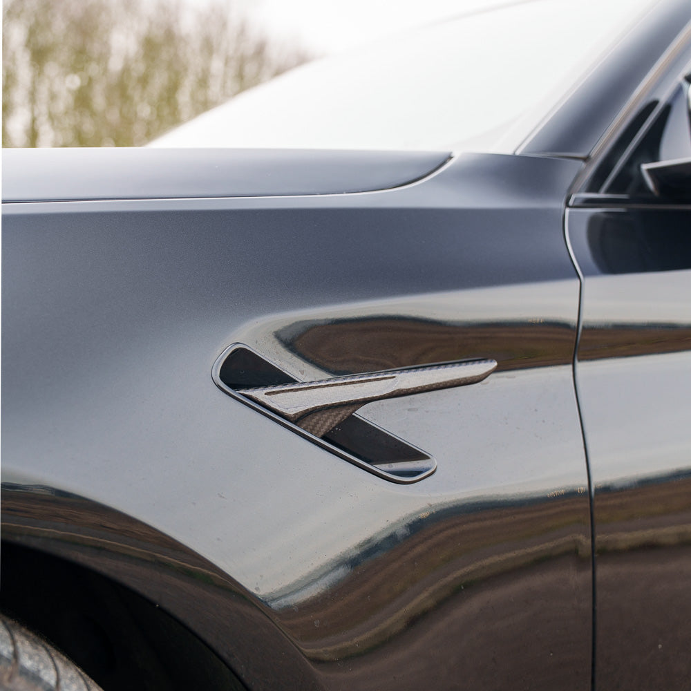 BMW F90 M5 & M5 COMPETITION CARBON FIBRE FENDER TRIM