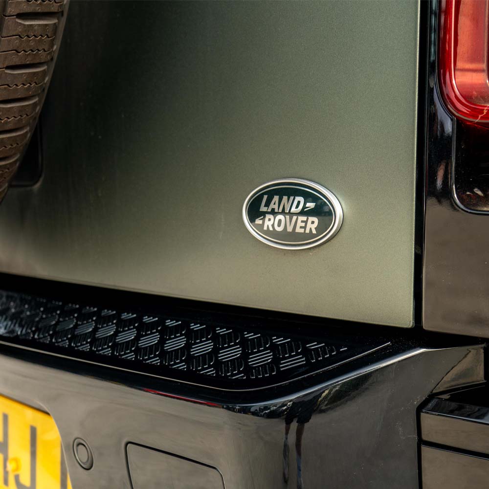 LAND ROVER DEFENDER L663 110 GLOSS BLACK ANTI SCRATCH TRIM SET